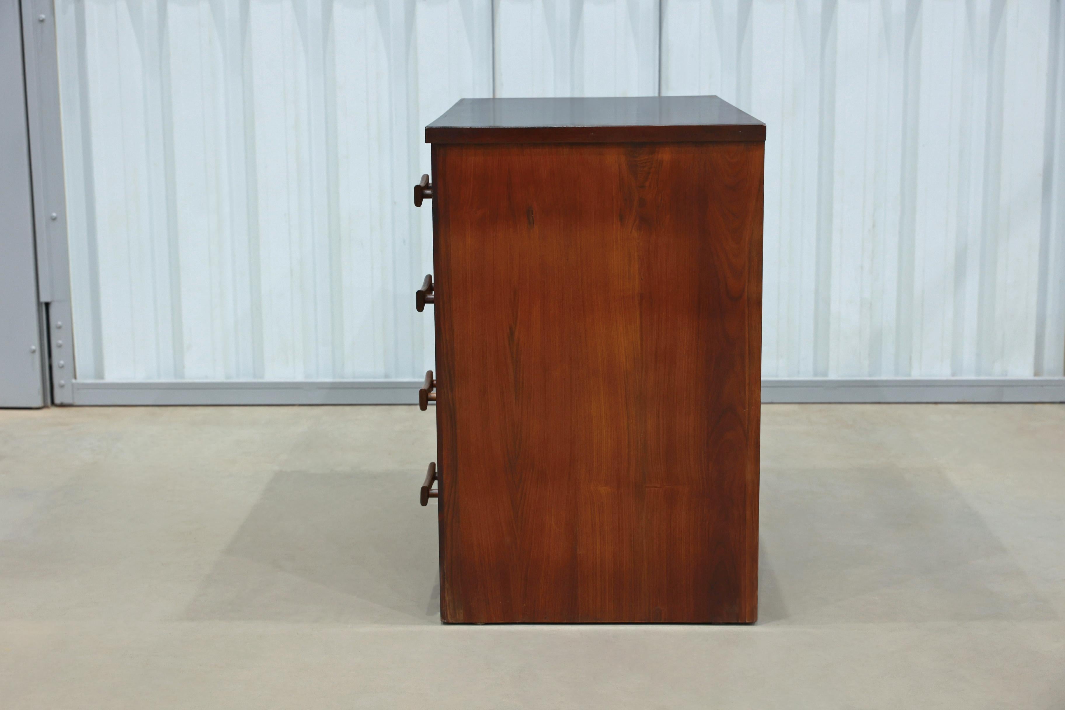 Hand-Carved Mid-Century Modern Chest of Drawers in Caviuna wood, Unknown, c. 1950 For Sale