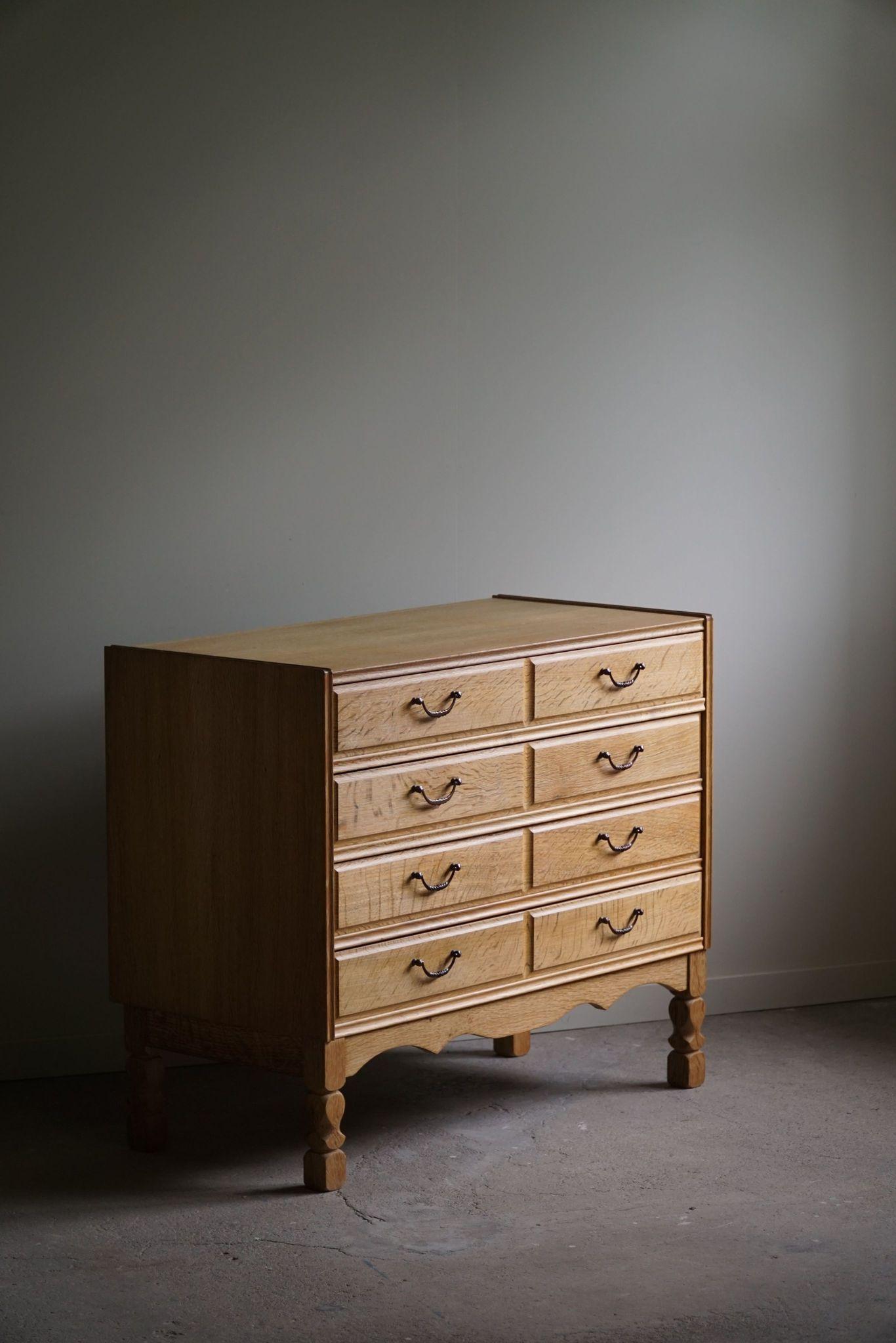 Mid-Century Modern, Chest of Drawers in Oak, By a Danish Cabinetmaker in 1960s In Good Condition In Odense, DK