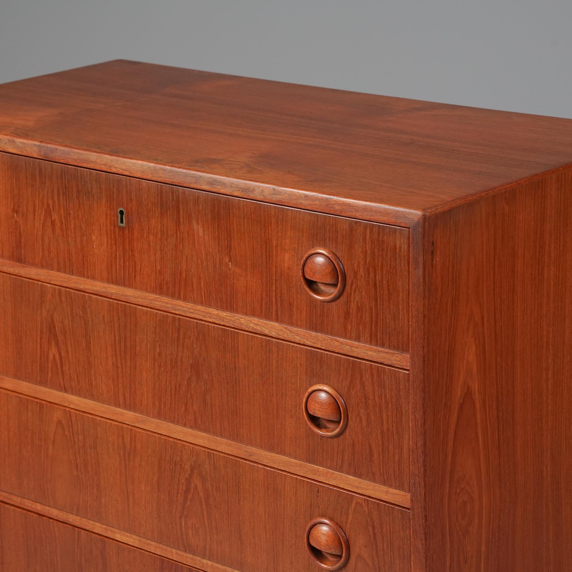 Mid-Century moderno Mid-Century Modern Chest of Drawers, Kai Kristiansen, 1960s in vendita