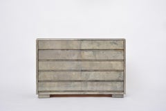 Cassettiera moderna di metà secolo in pelle di capra laccata di Aldo Tura