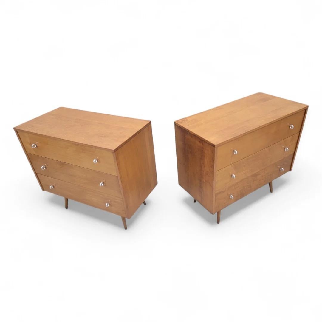 Mid-Century moderno Cassettiera moderna del Medioevo Paul McCobb per Planner Group - coppia in vendita