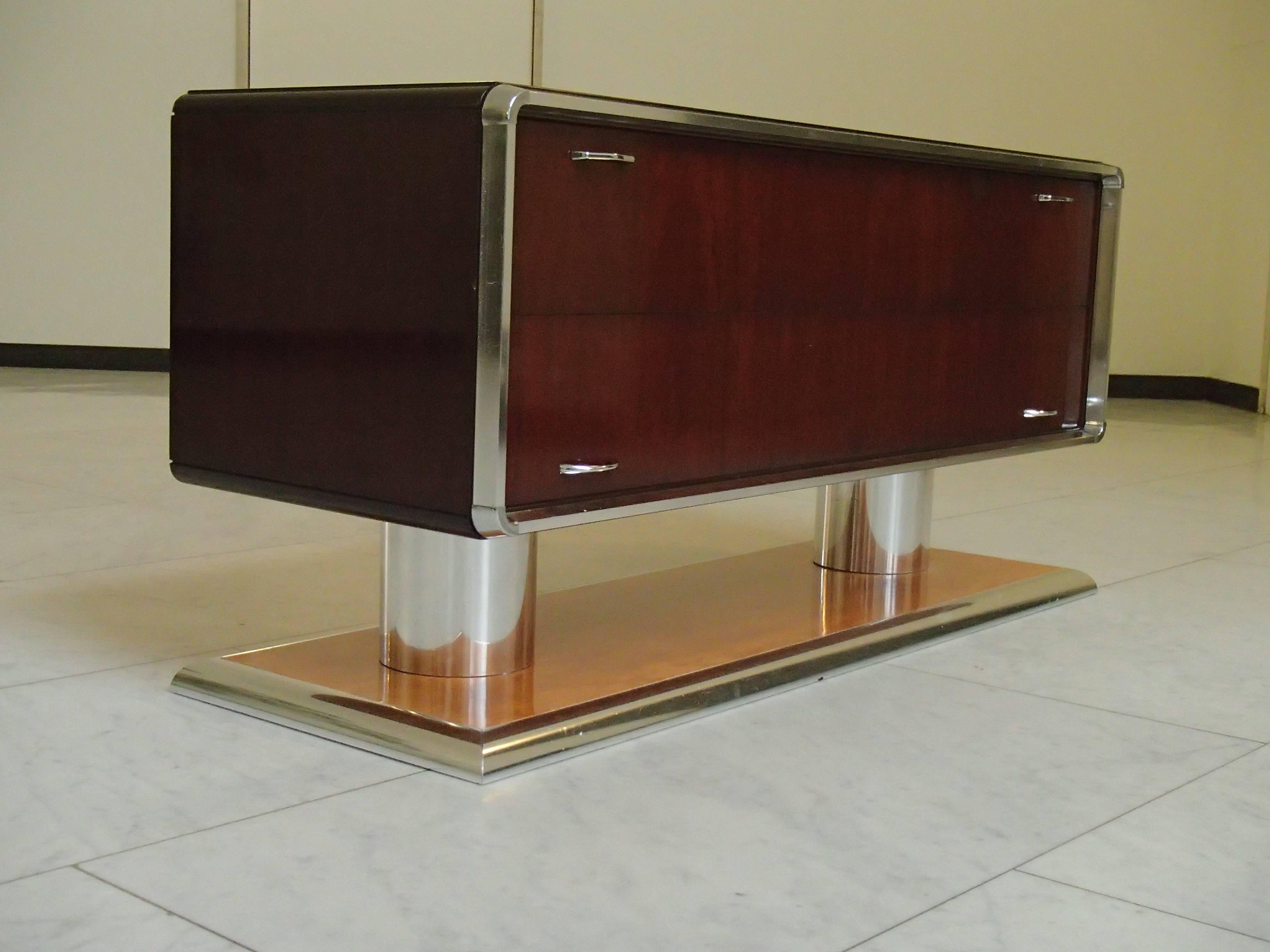 Mid-Century Modern Chest of Drawers Rosewood and Chrome In Good Condition In Weiningen, CH