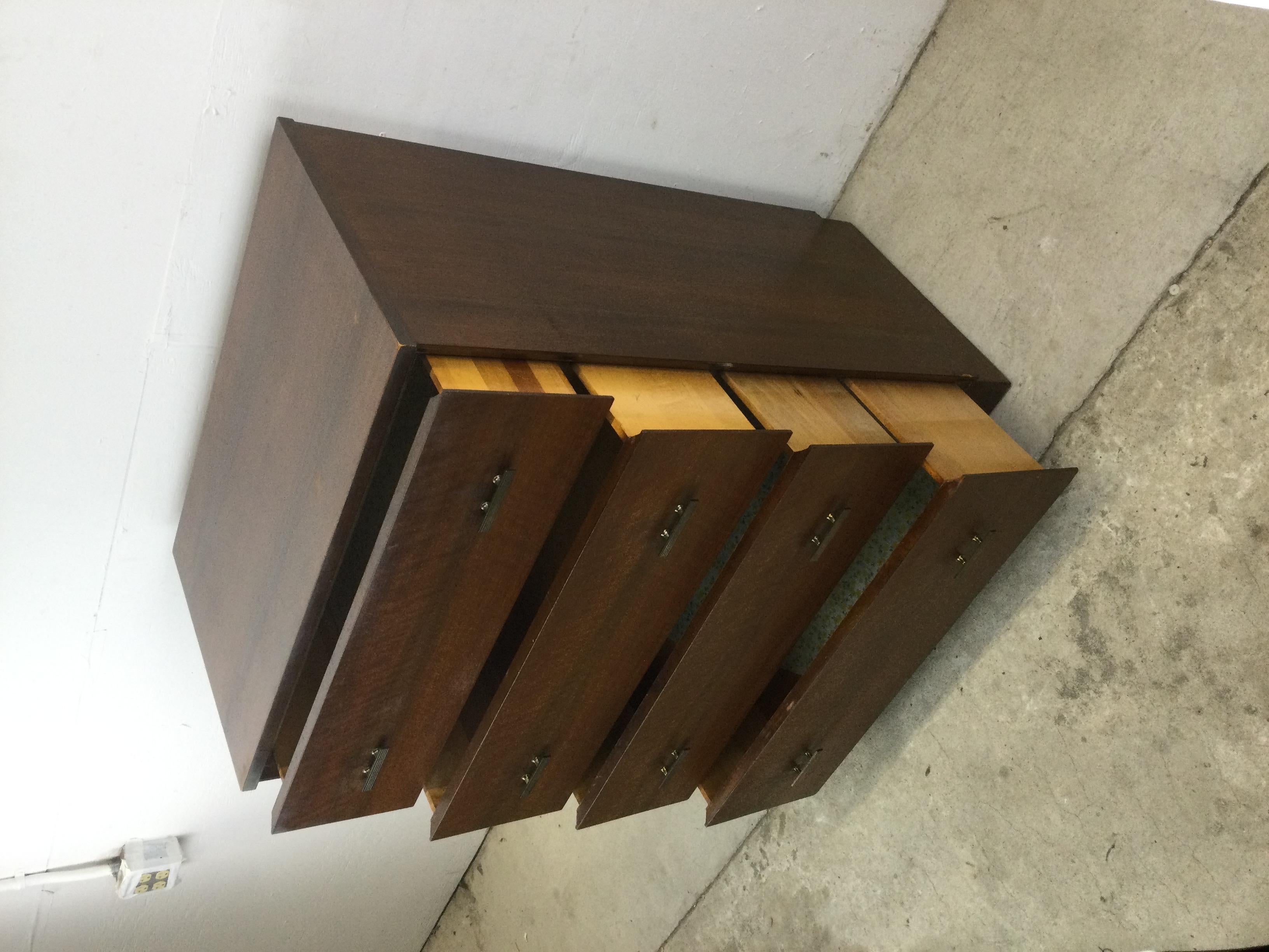 Mid Century Modern Chest of Four Drawers with Brass Hardware For Sale 8