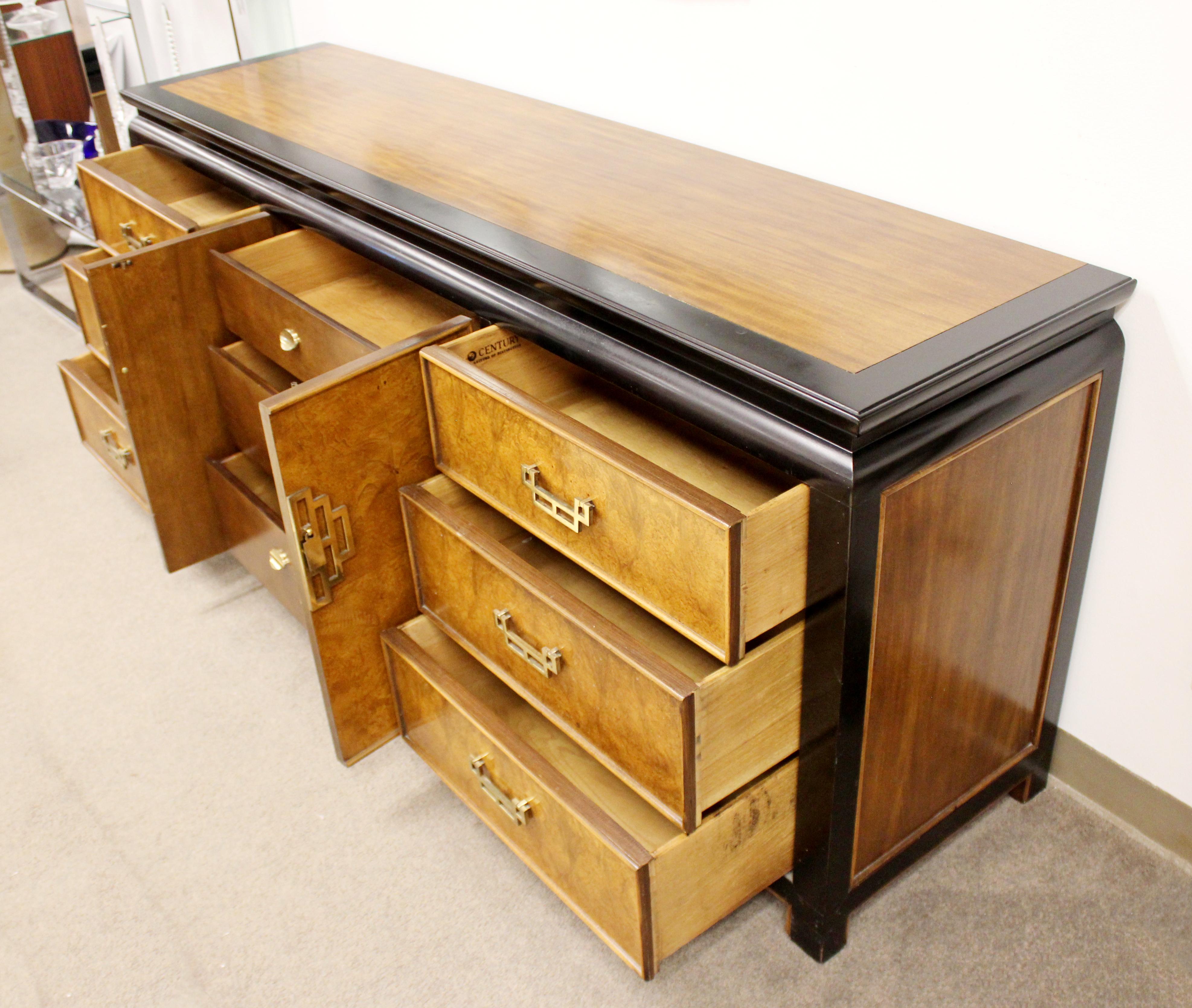 Mid-Century Modern Chin Hua Century Burl Wood and Brass Credenza Dresser, 1970s 3