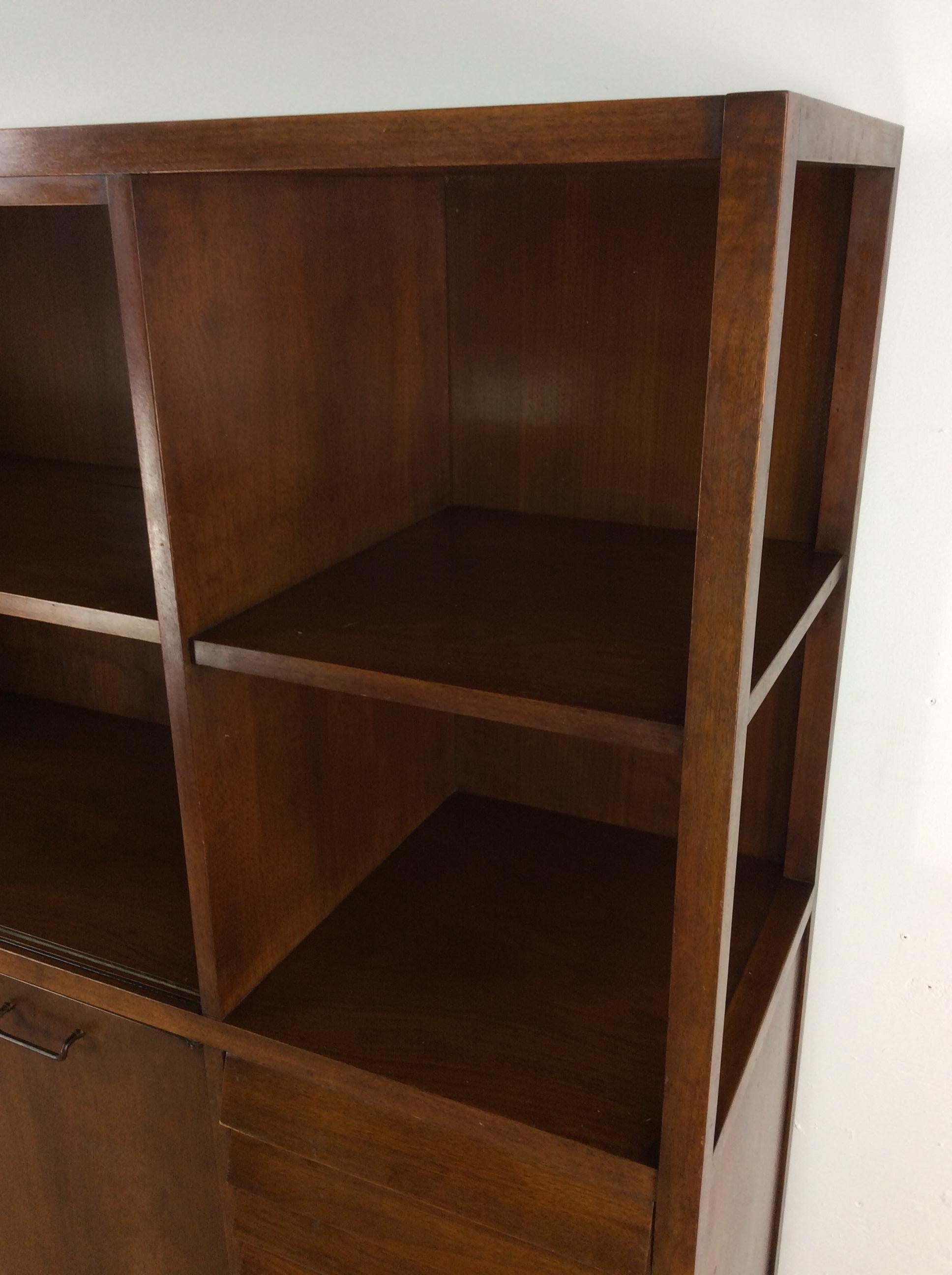Mid-Century Modern China Cabinet Server by American of Martinsville For Sale 15