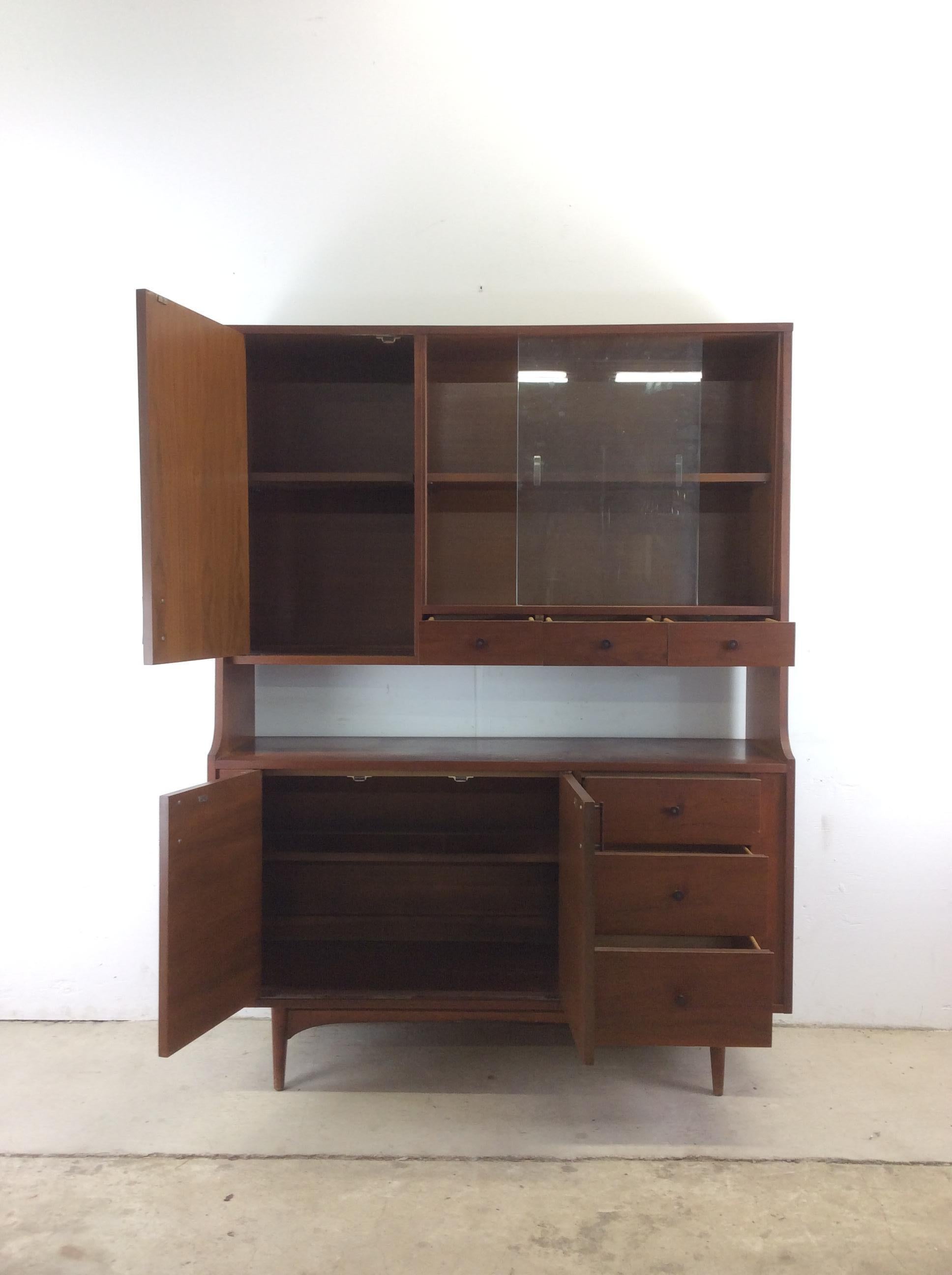 Mid Century Modern China Cabinet with Sliding Glass Doors For Sale 8