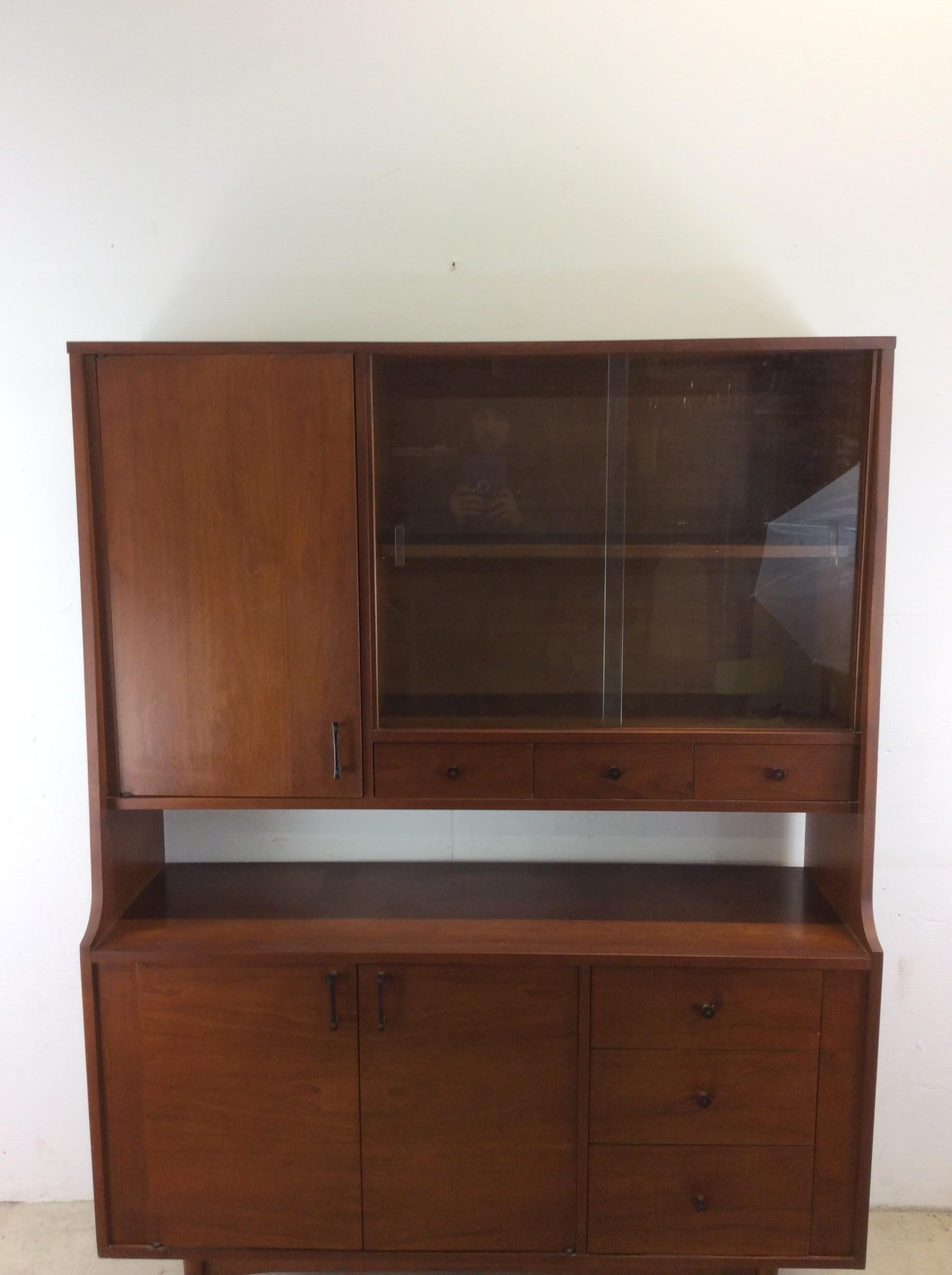 Mid-Century Modern Mid Century Modern China Cabinet with Sliding Glass Doors For Sale