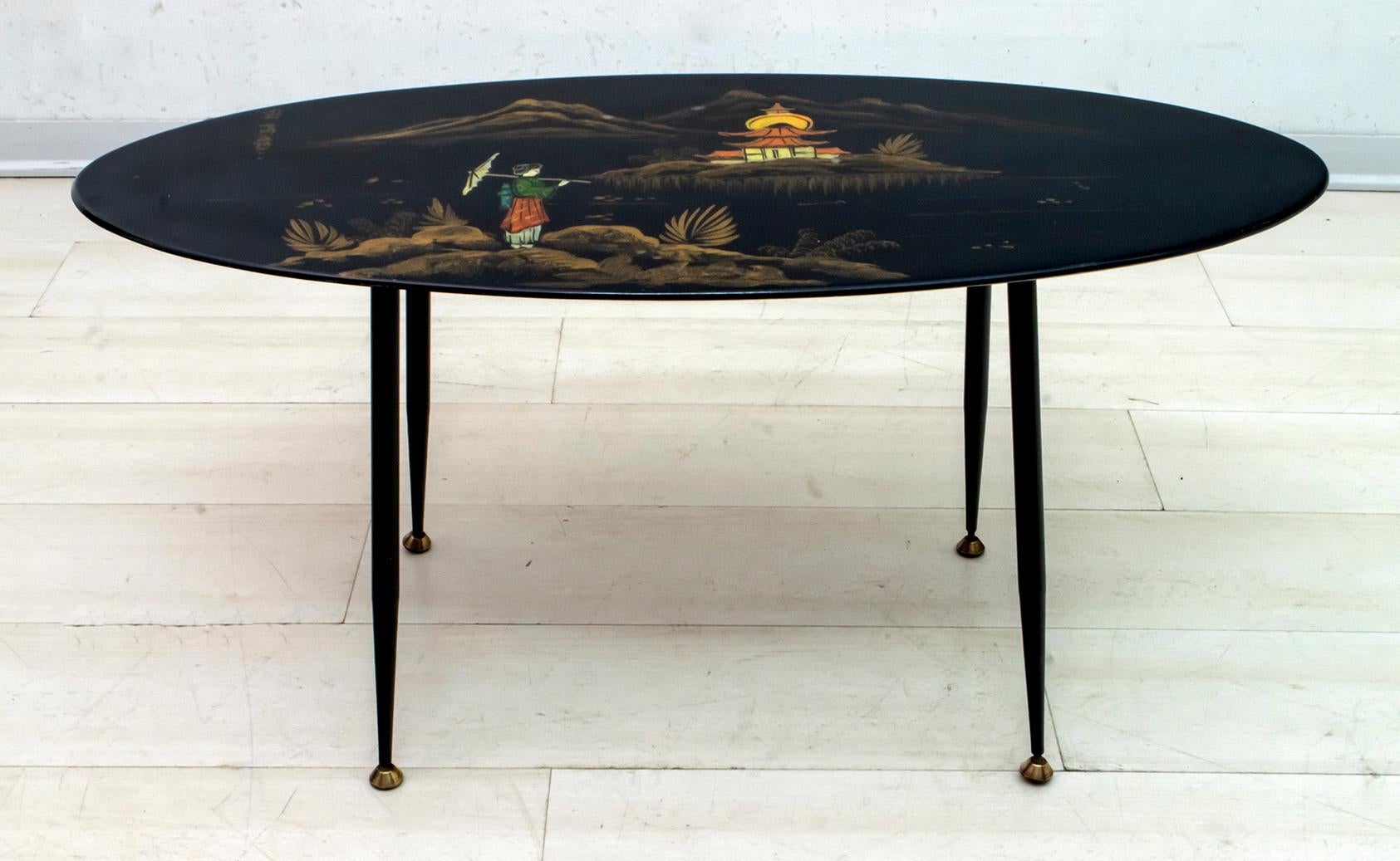 italien Table basse chinoise à peinture moderne mi-siècle, années 1960 en vente