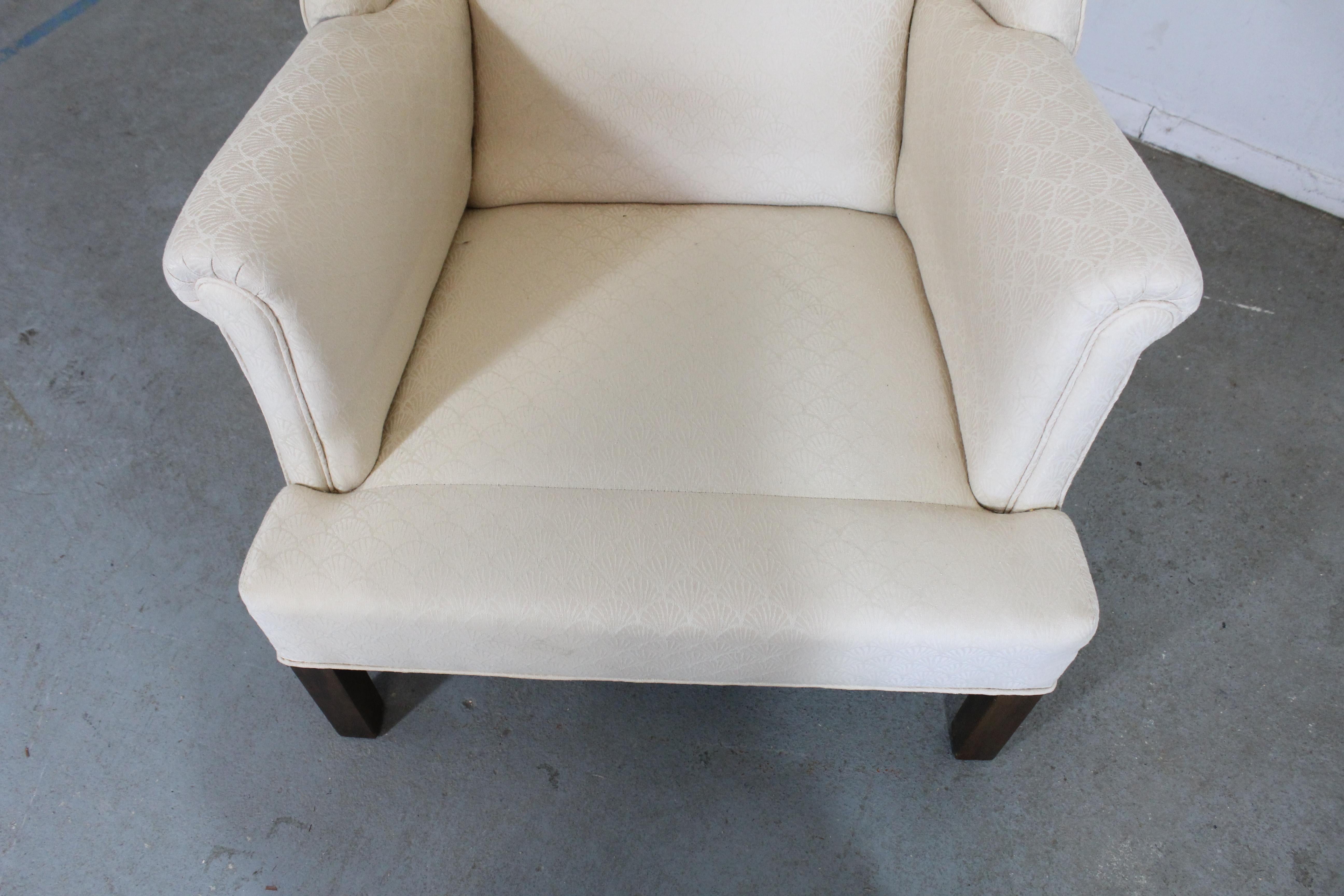 Mid-Century Modern Chippendale Straight Leg Wing Back Chair In Fair Condition In Wilmington, DE