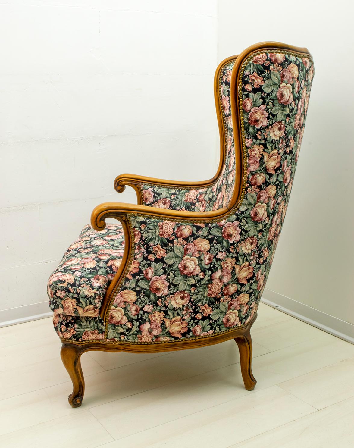Sillón moderno de mediados de siglo estilo Chippendale en nogal, años 60 en Bueno estado para la venta en Puglia, Puglia