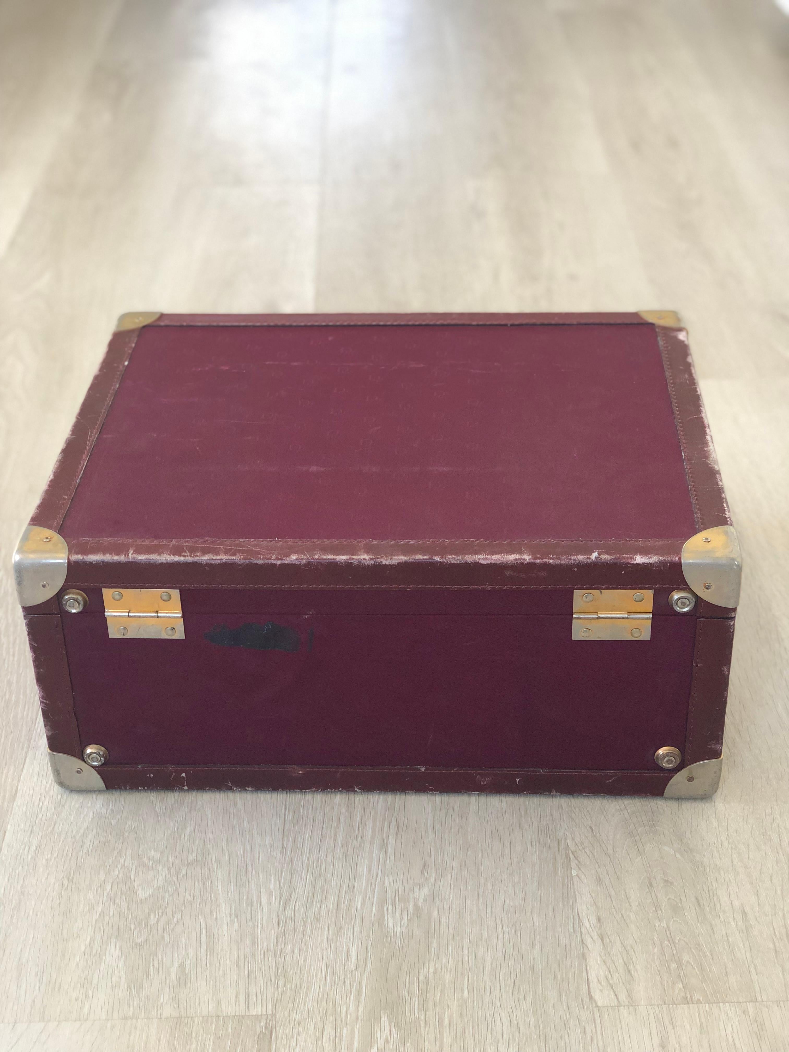 Métal Boîte à bijoux ou valise The Moderns Christian Dior France 1960s
