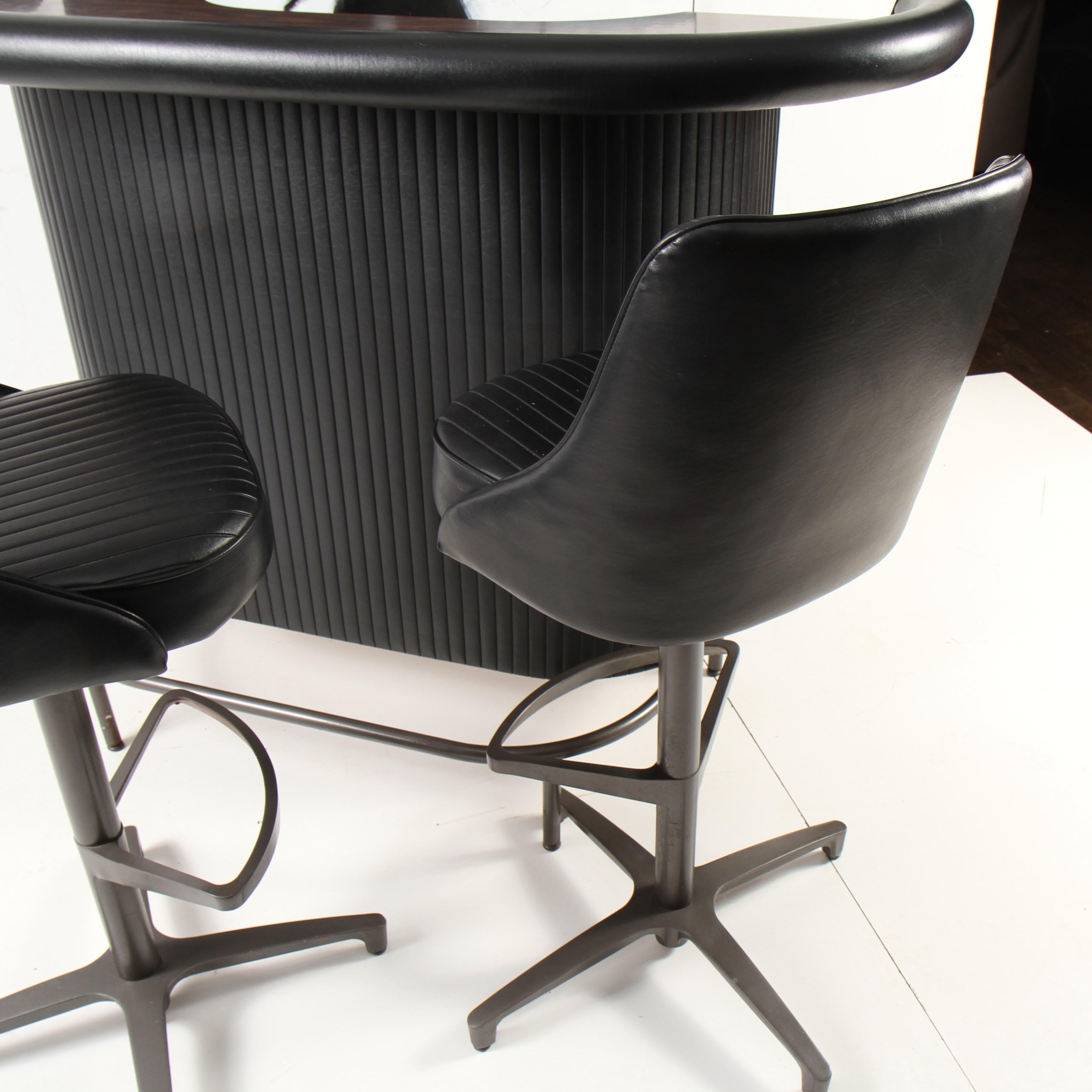 Mid-Century Modern Chromcraft Bar / Barstool Set 5