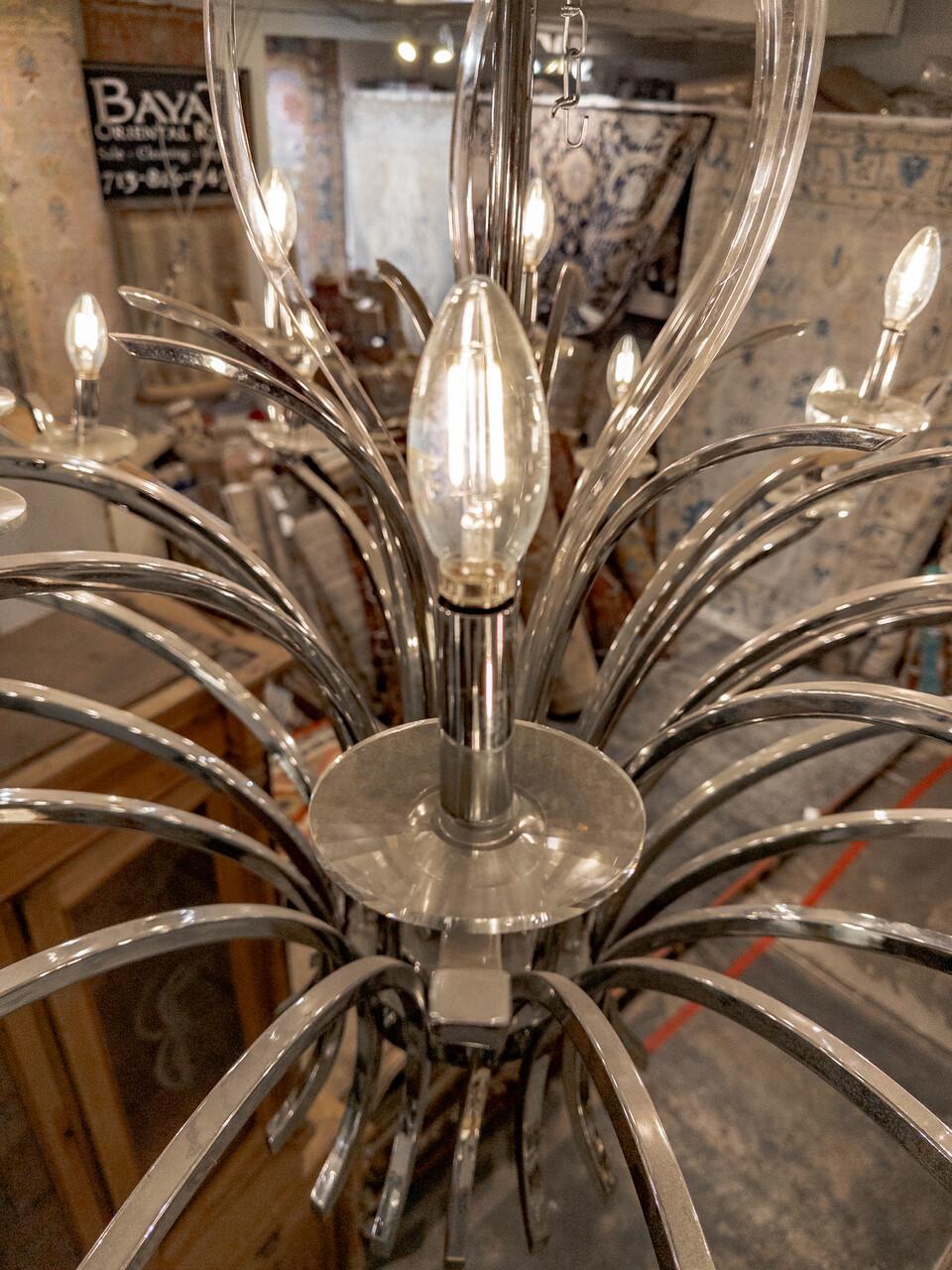 Mid Century Modern Chrome 24 Bulb Chandelier In Good Condition For Sale In Houston, TX