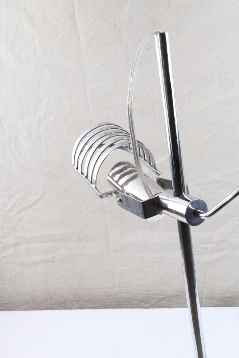Mid-Century Modern Chrome Adjustable Desk Light In Excellent Condition For Sale In Nantucket, MA