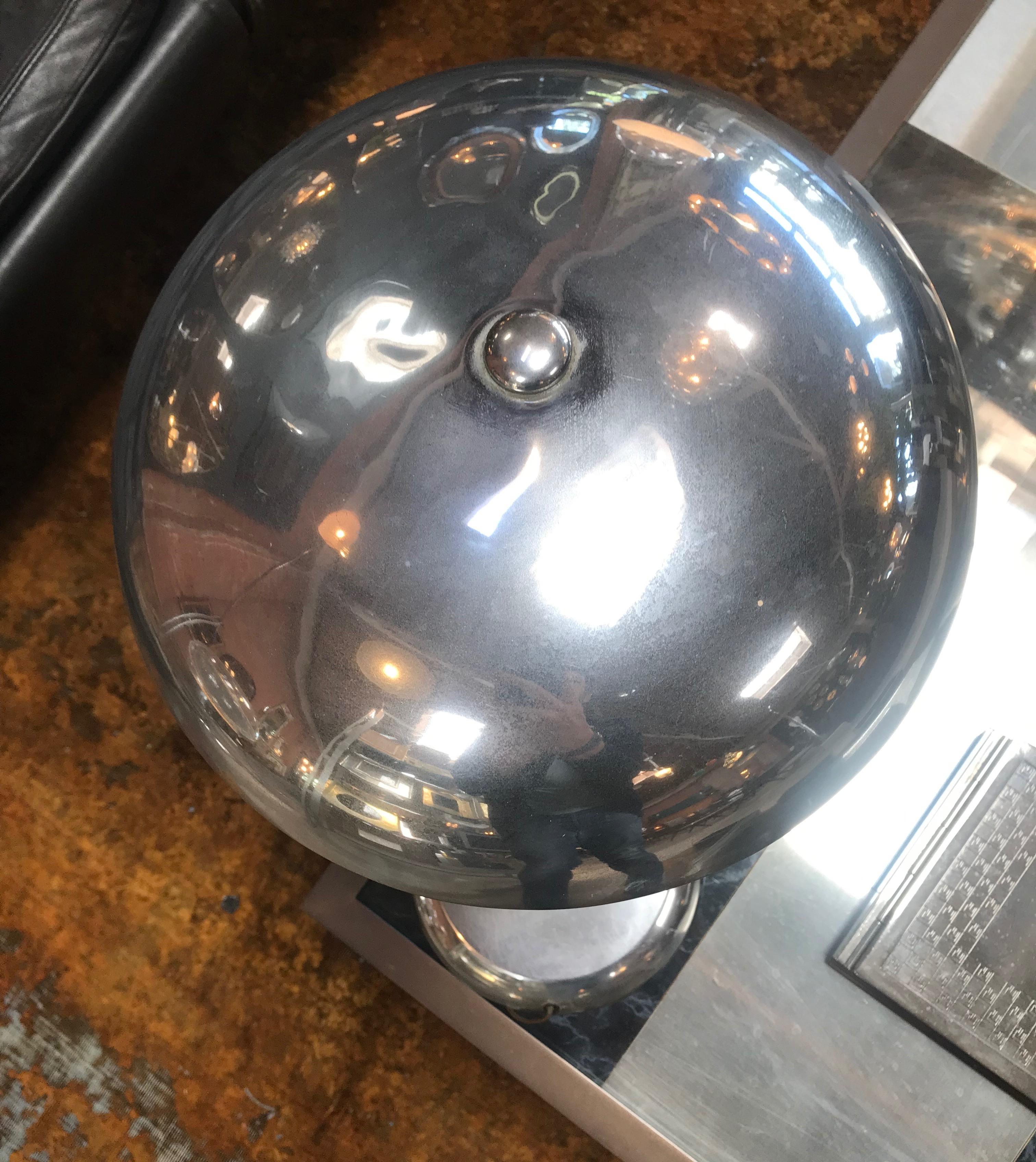 Cromo Lampada da scrivania regolabile in cromo della modernità di metà secolo, Italia, anni '60 in vendita