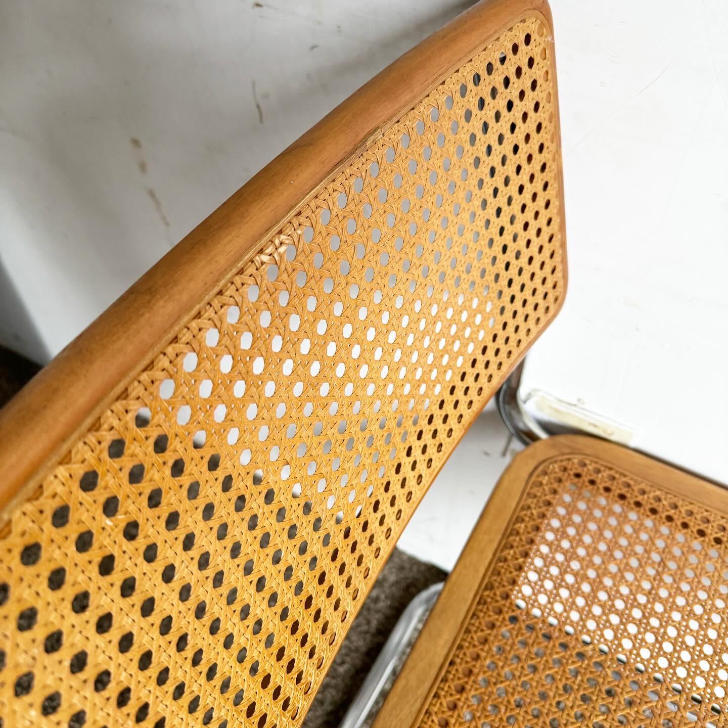 Freischwingende Stühle aus Chrom und Schilfrohr im Marvel Breyer-Stil aus der Mitte des Jahrhunderts im Angebot 1