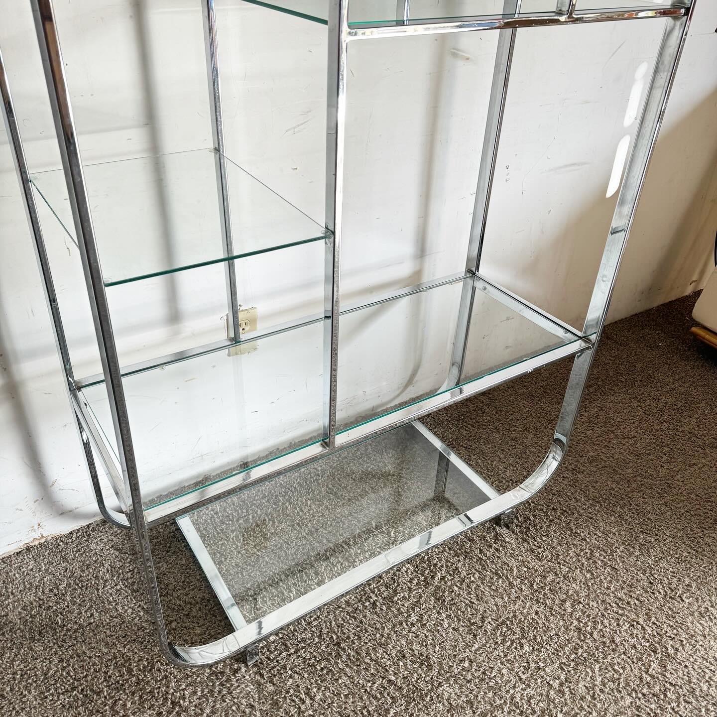 Mid Century Modern Chrome and Glass Etagere Attributed to DIA For Sale 1
