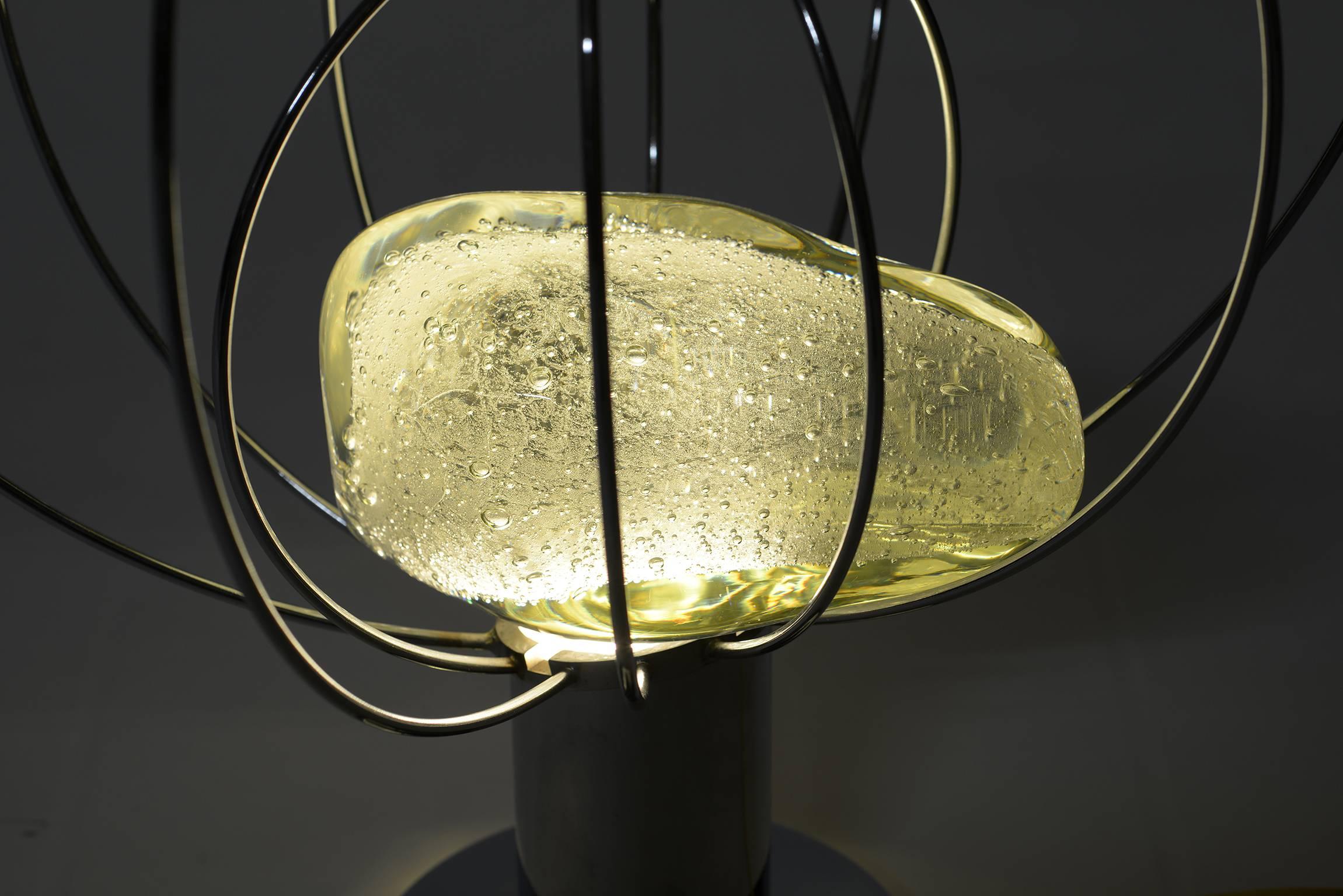Angelo Brotto for Esperia Midcentury Modern chrome and Murano glass table lamp. In Good Condition In Firenze, Toscana