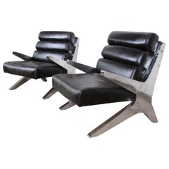 Mid-Century Modern Chrome and Leather Scissor form Lounge Chairs, Pair