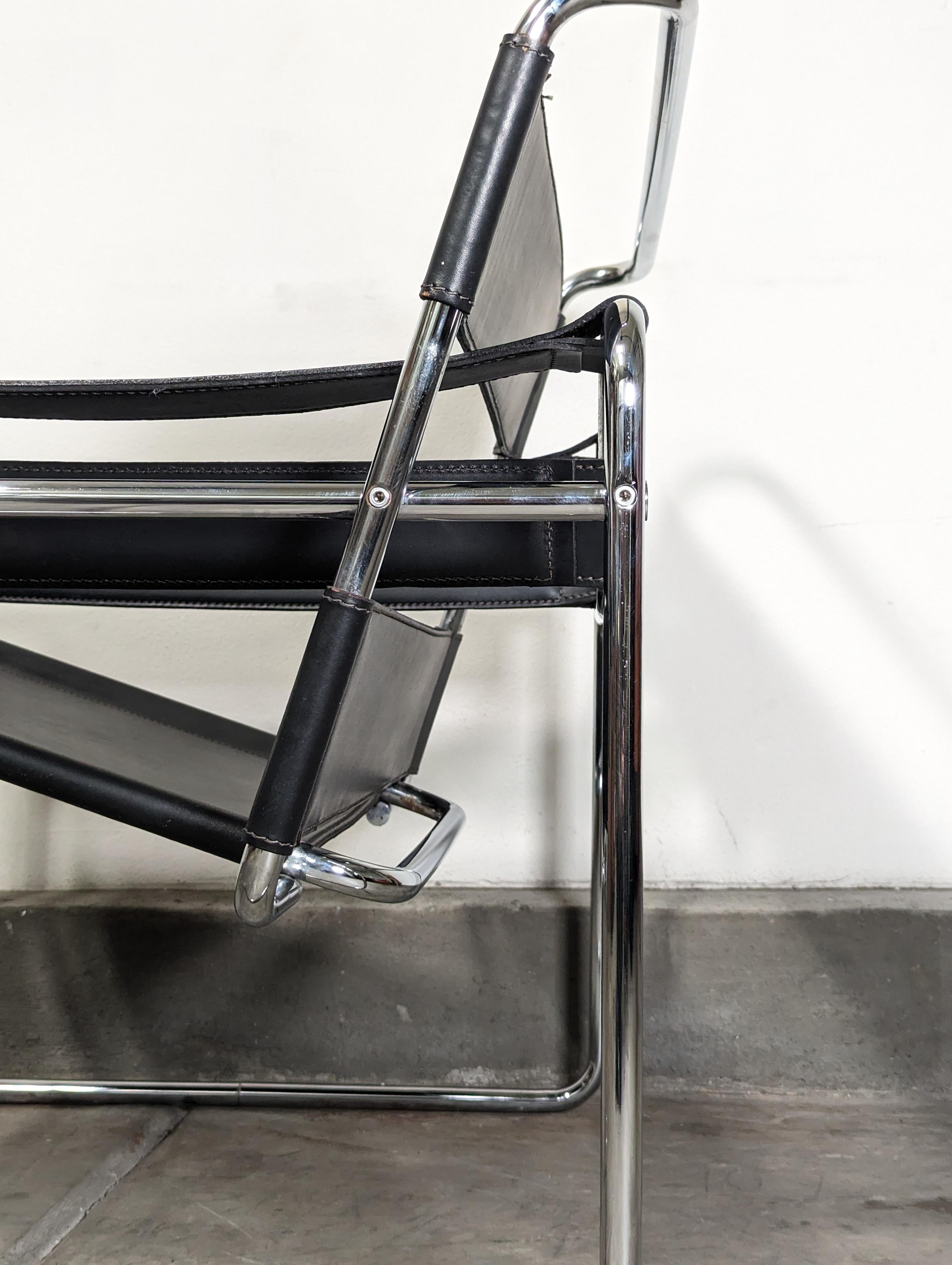 20th Century Mid Century Modern Chrome and Leather B3 'Wassily' Lounge Chair by Marcel Breuer