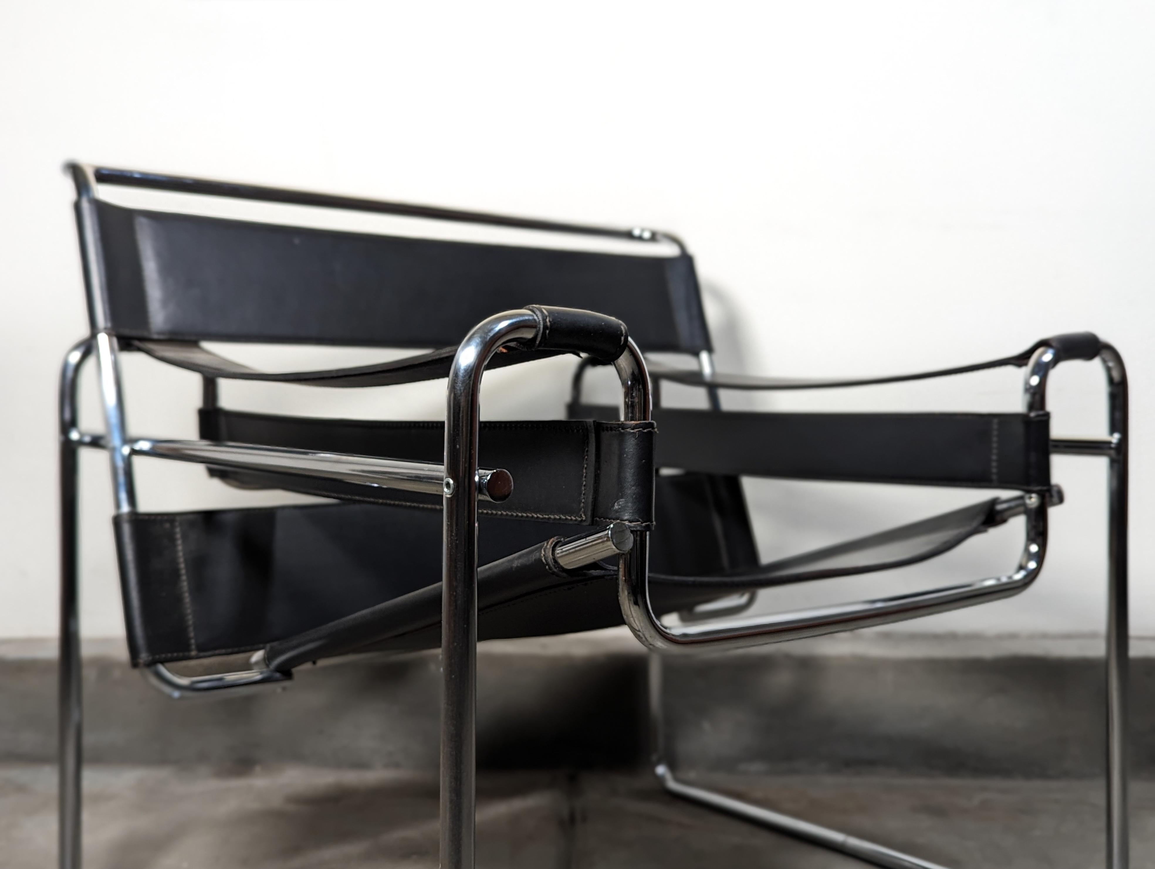Mid Century Modern Chrome and Leather B3 'Wassily' Lounge Chair by Marcel Breuer 1