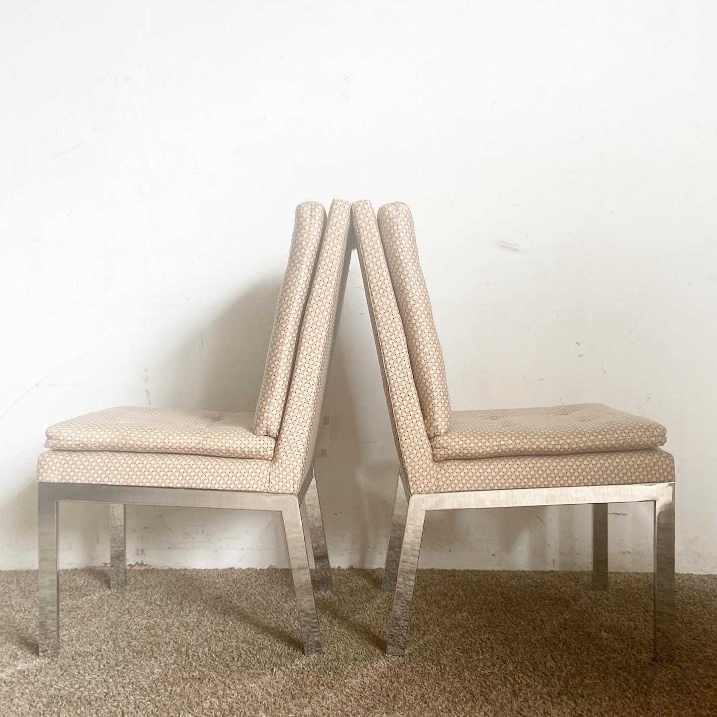 Moderne Esszimmerstühle aus Chrom und getuftetem Stoff von DIA aus der Mitte des Jahrhunderts von DIA – 4er-Set (amerikanisch) im Angebot
