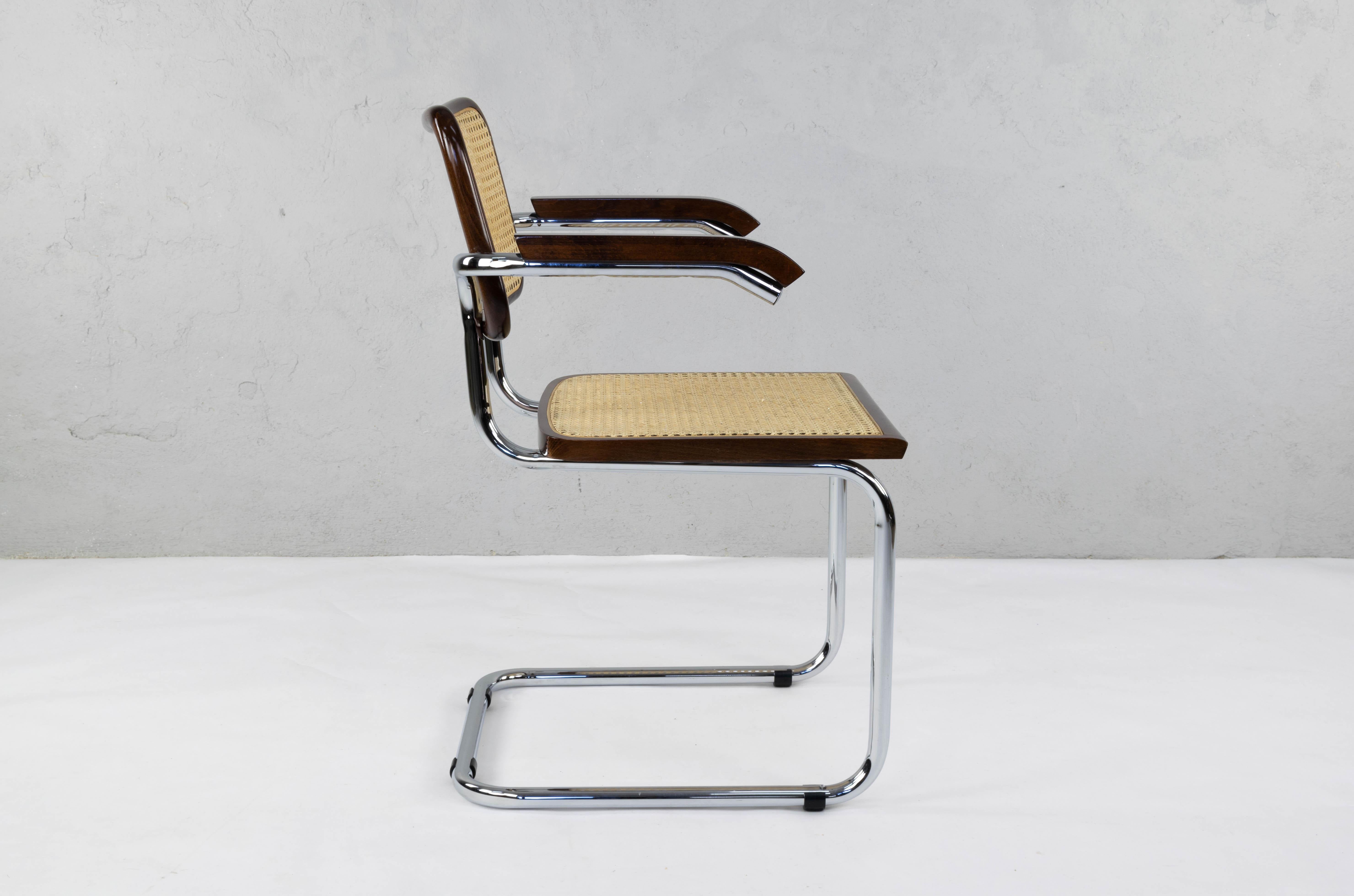 Mid-Century Modern Chrome and Walnut Cesca Chairs by Marcel Breuer, Italy, 1970s 6
