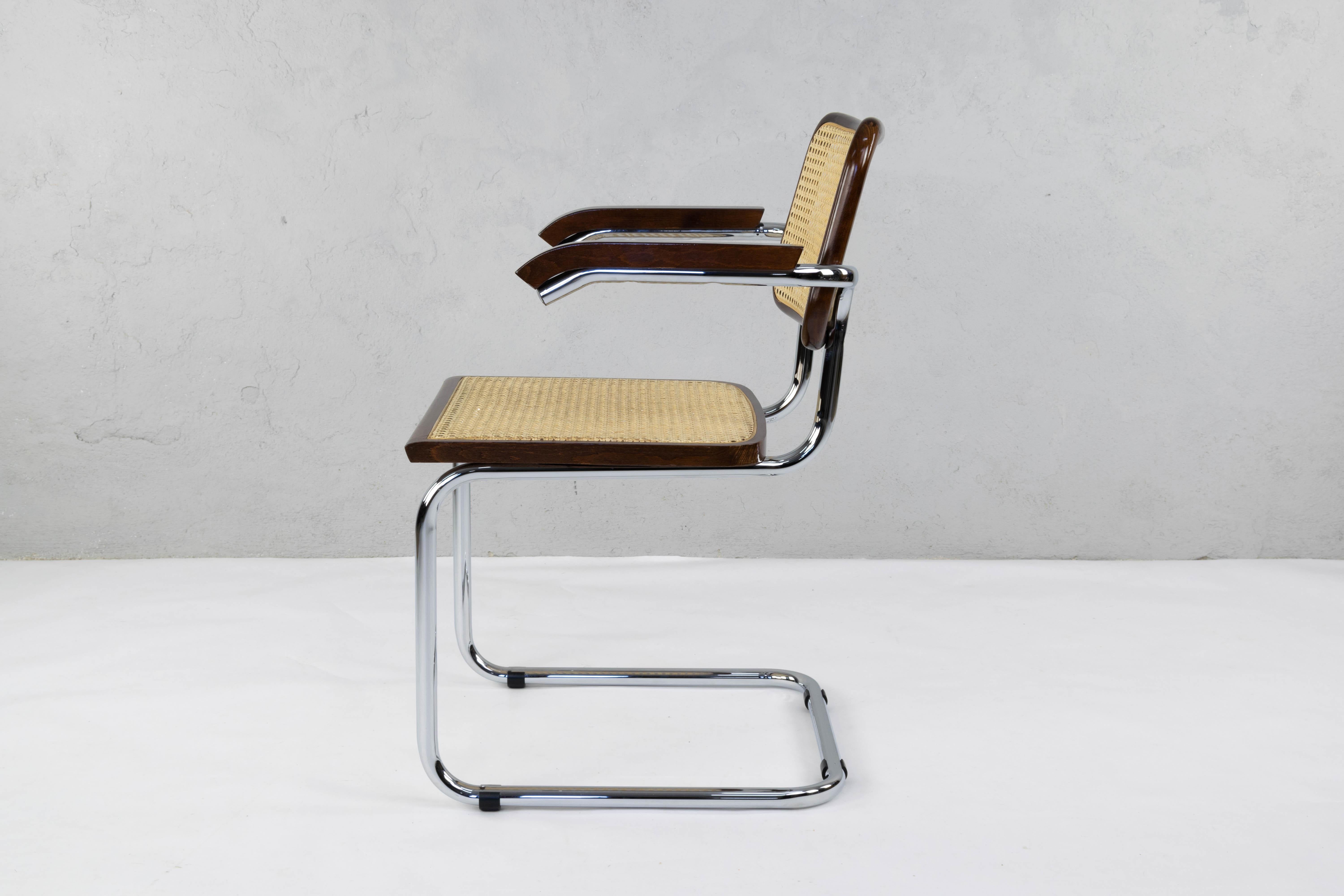 Mid-Century Modern Chrome and Walnut Cesca Chairs by Marcel Breuer, Italy, 1970s 2