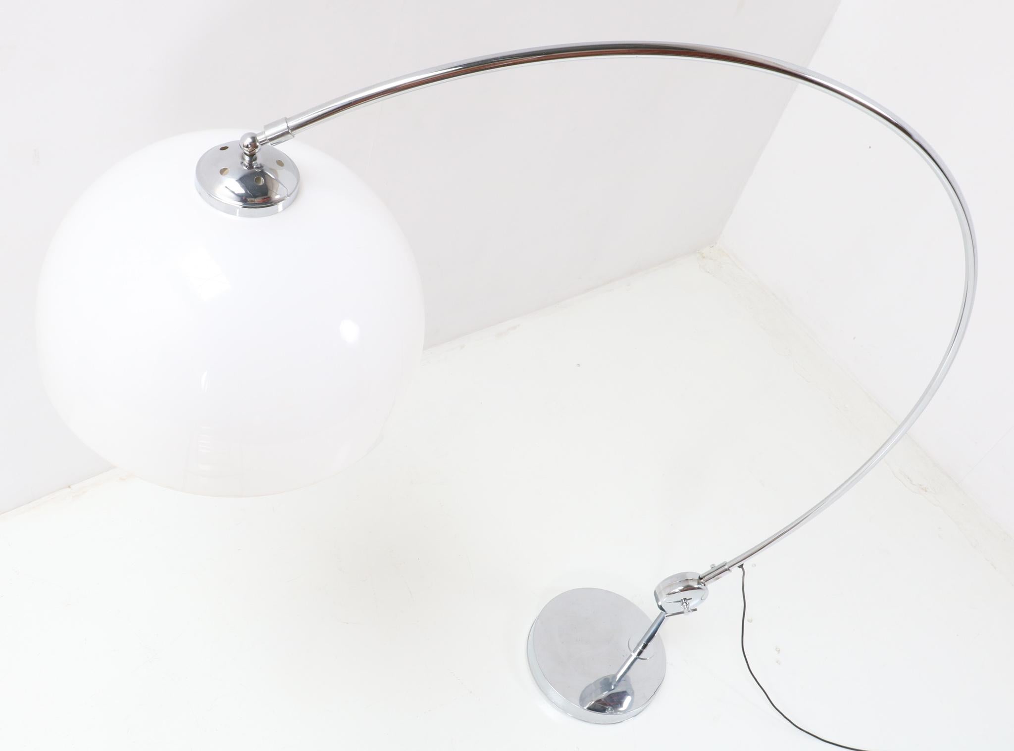 Mid-Century Modern Chrome Arc Floor Lamp, 1970s 5