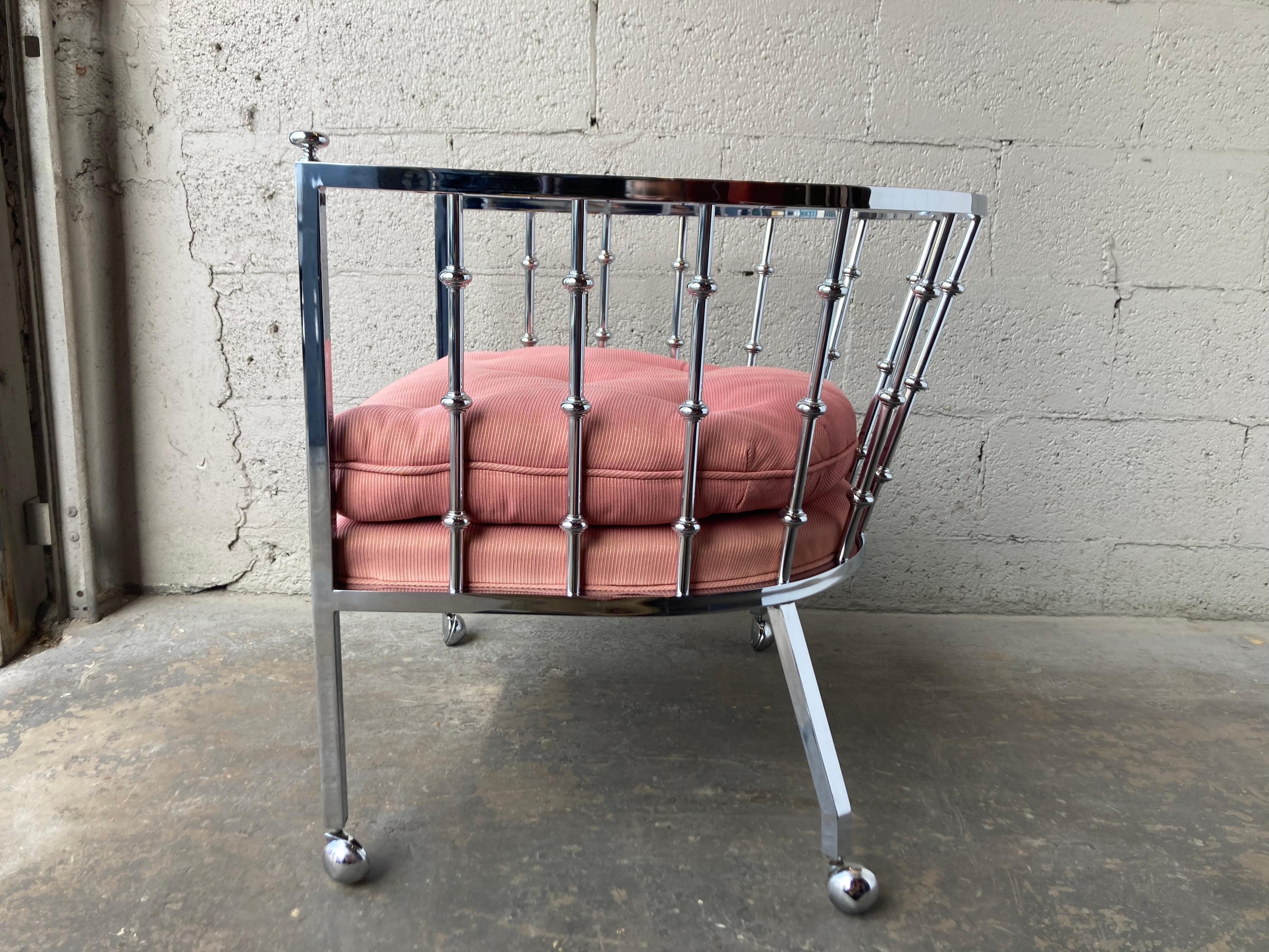 Mid Century Modern Chrome Barrel Lounge Chair, 1970s For Sale 11