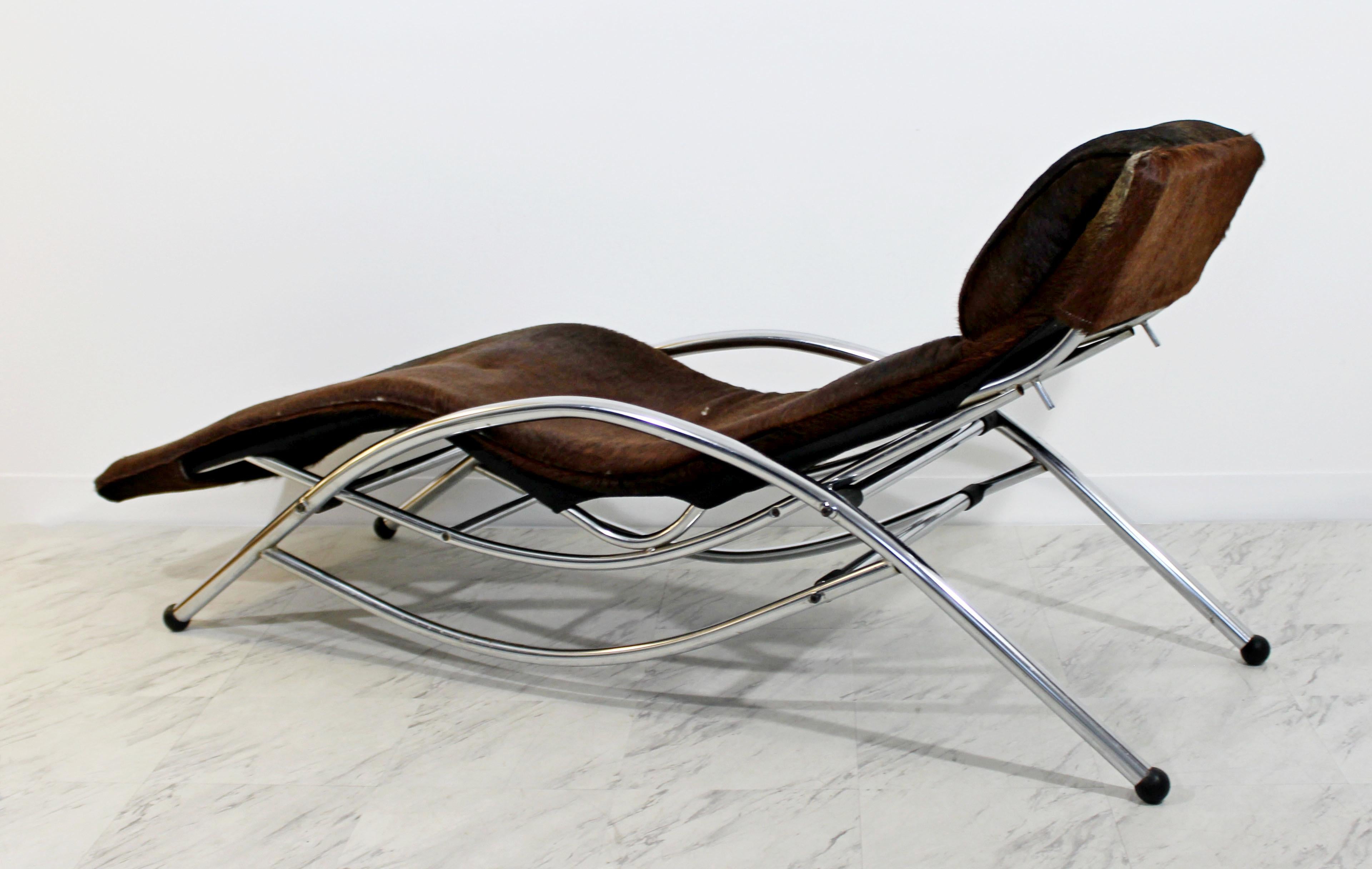 Cowhide Mid-Century Modern Chrome & Brown Cow Hide Chaise Lounge Corbusier Style, 1970s