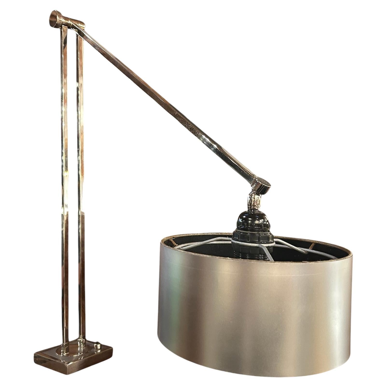 Lampada da scrivania regolabile in cromo di metà secolo moderno CLAMP in vendita