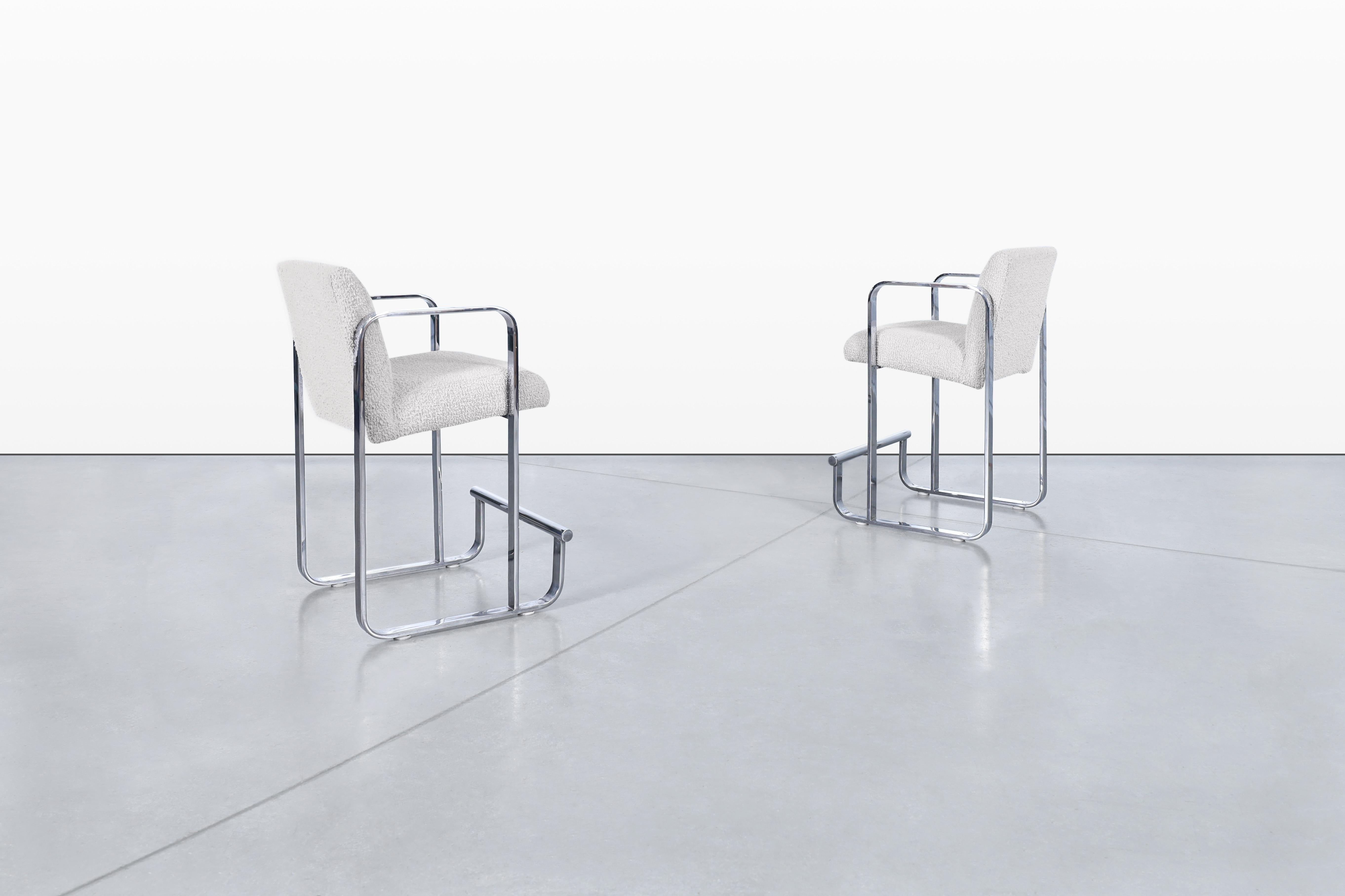 Mid-Century Modern Chrome Counter Stools For Sale 4
