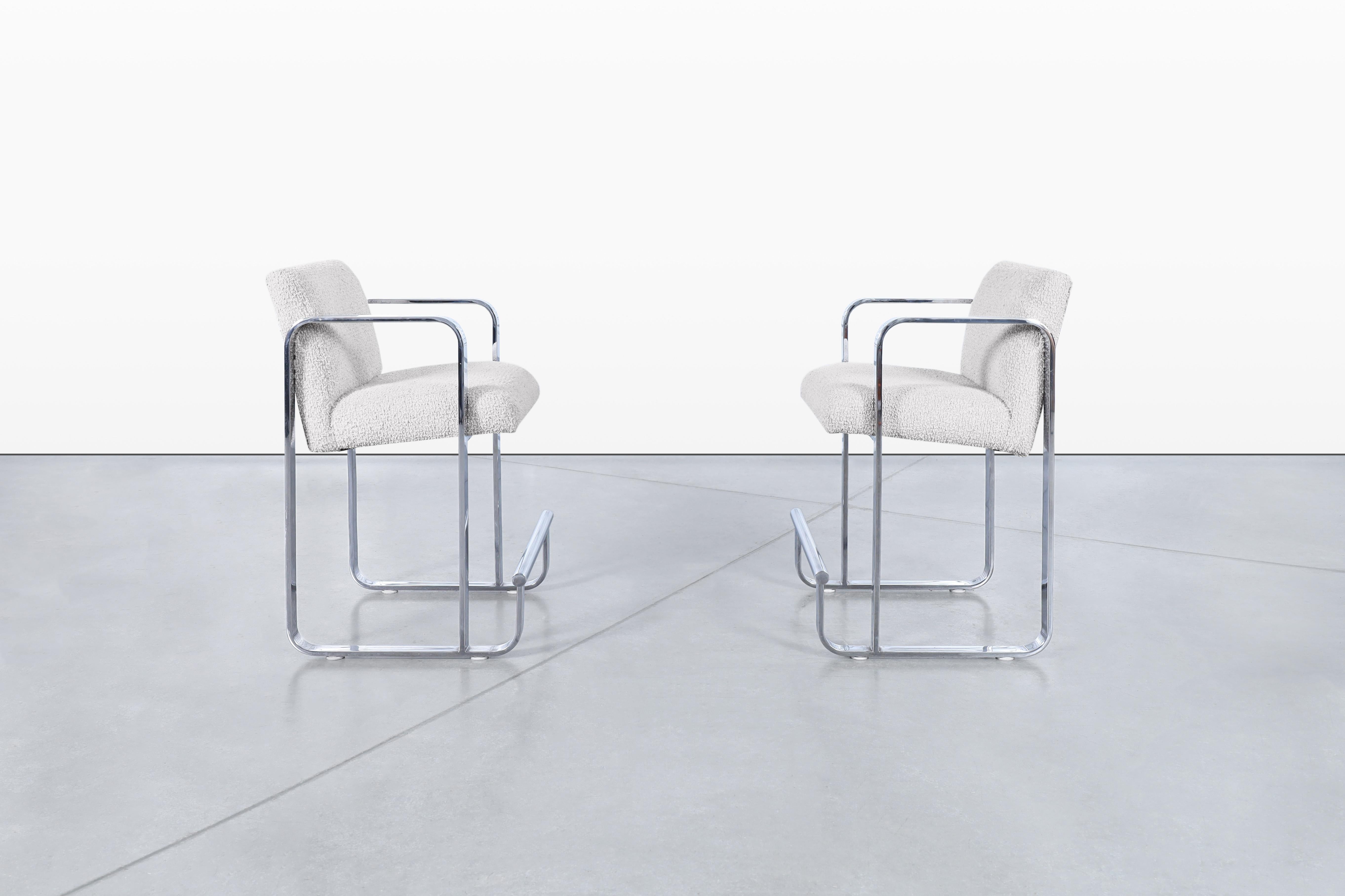 Mid-Century Modern Chrome Counter Stools For Sale 2