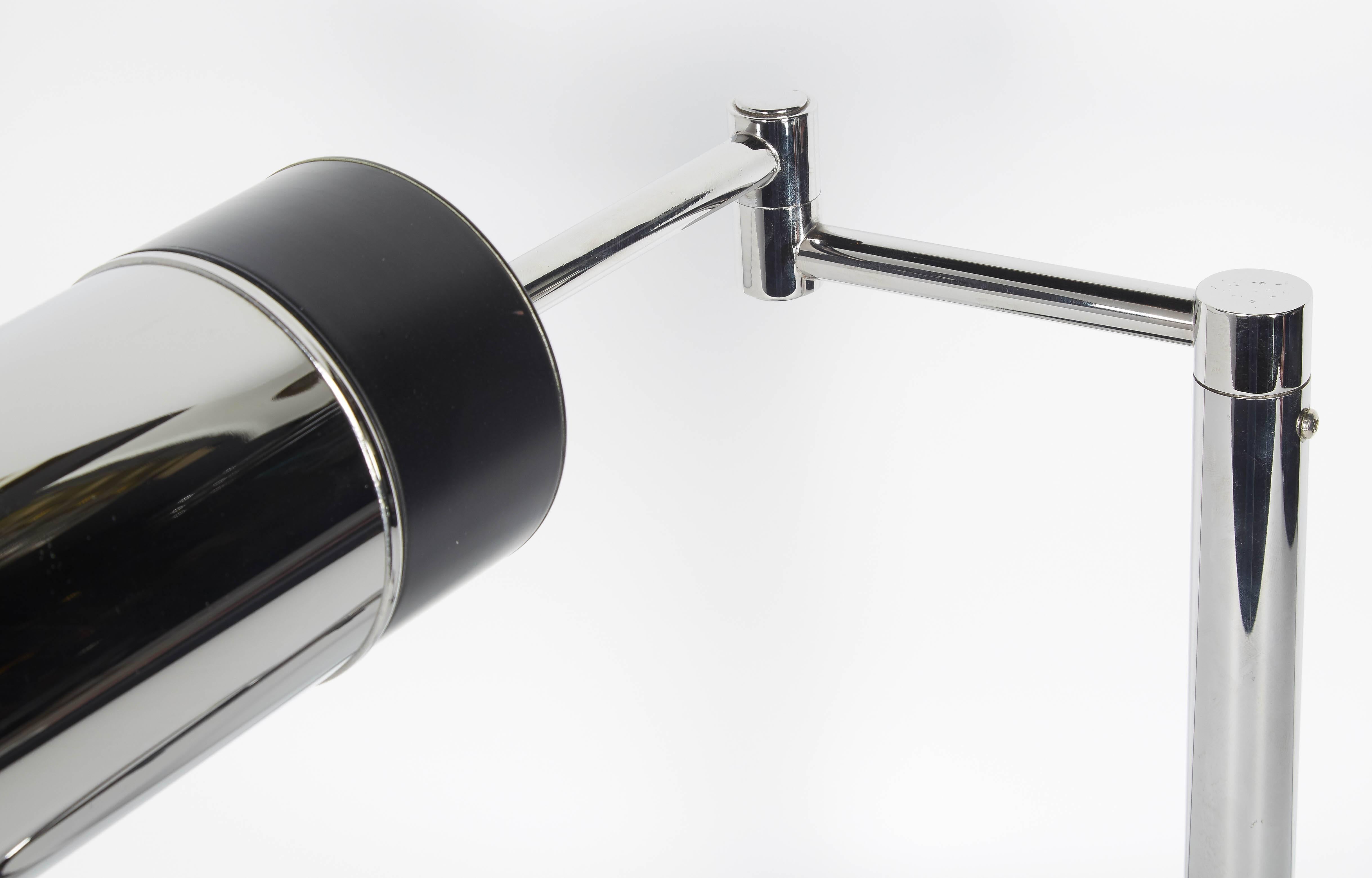 Mid-20th Century Mid-Century Modern Chrome Desk Lamp with Swing Arm by Walter Von Nessen, 1960s