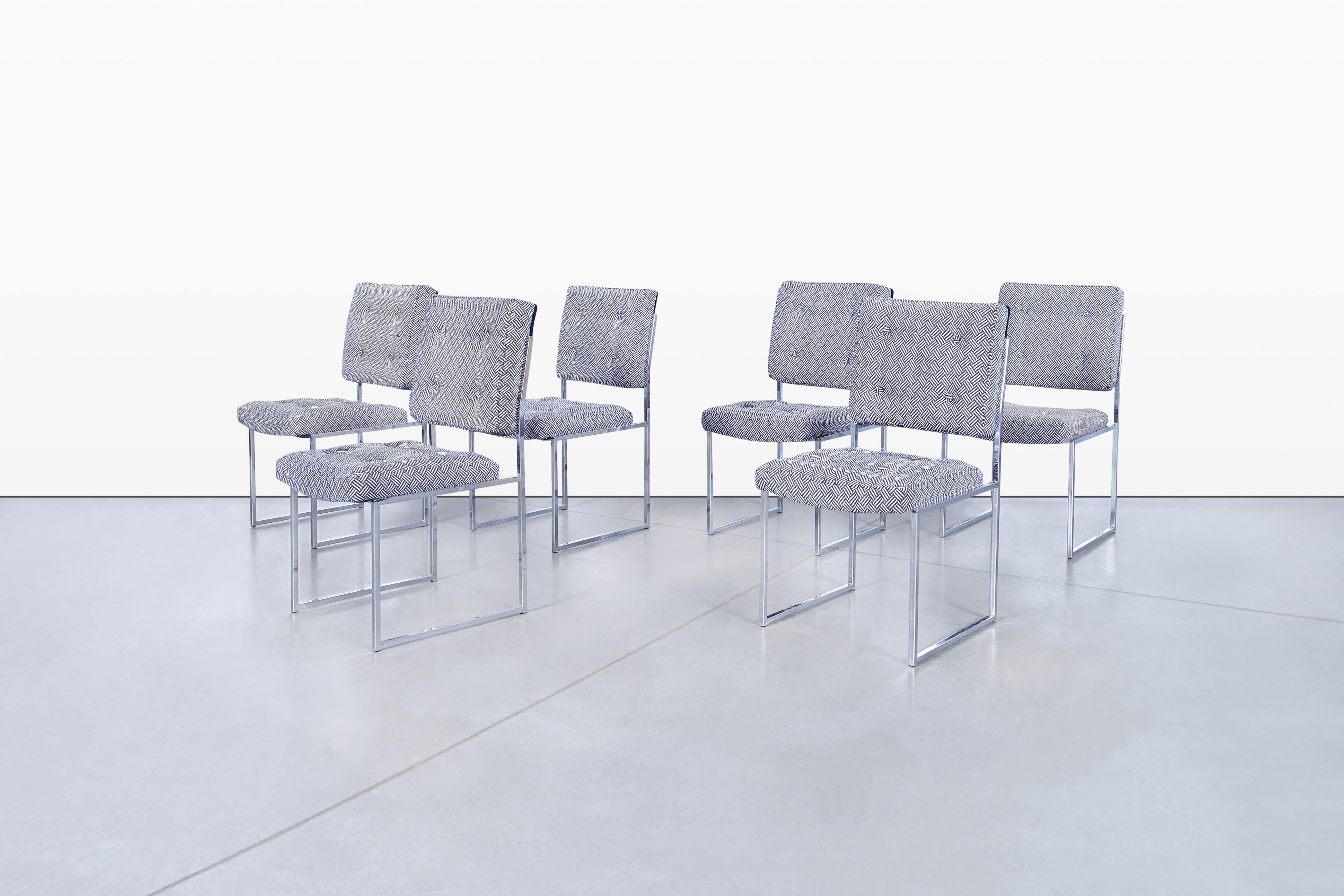 American Mid-Century Modern Chrome Dining Chairs After Milo Baughman For Sale