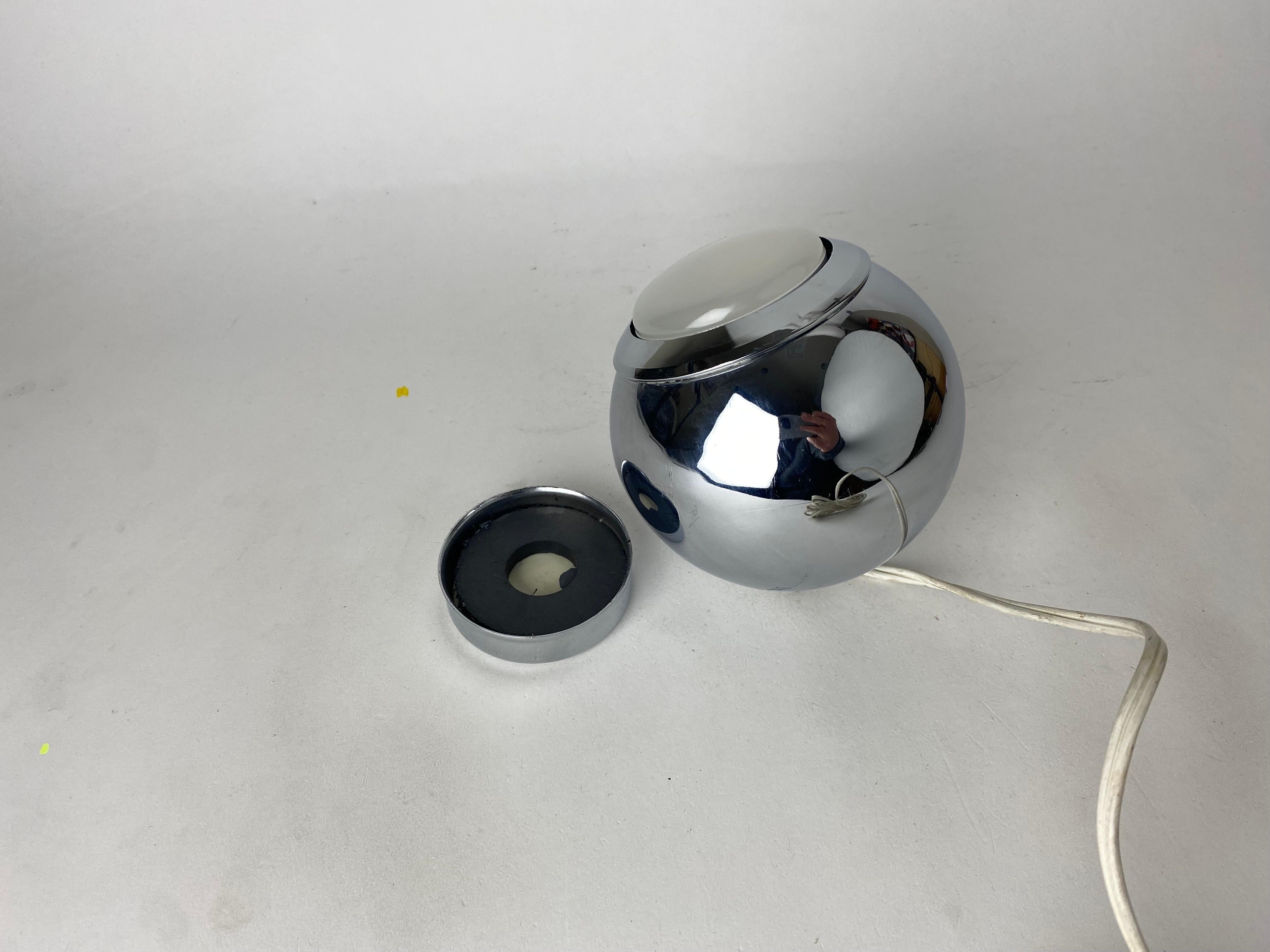 Mid-Century Modern Chrome Eyeball Table Lamp 1