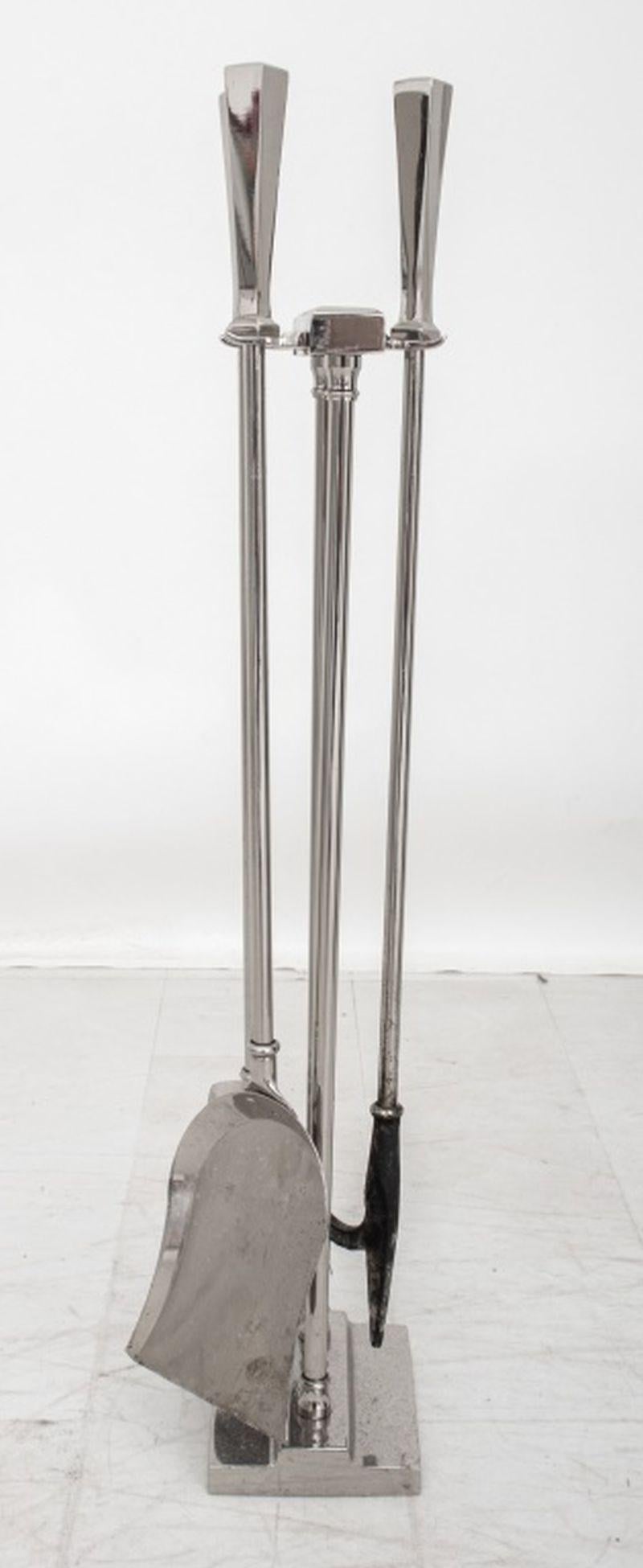 Mid-Century Modern Chrome Fireplace Tool Set In Good Condition For Sale In Astoria, NY