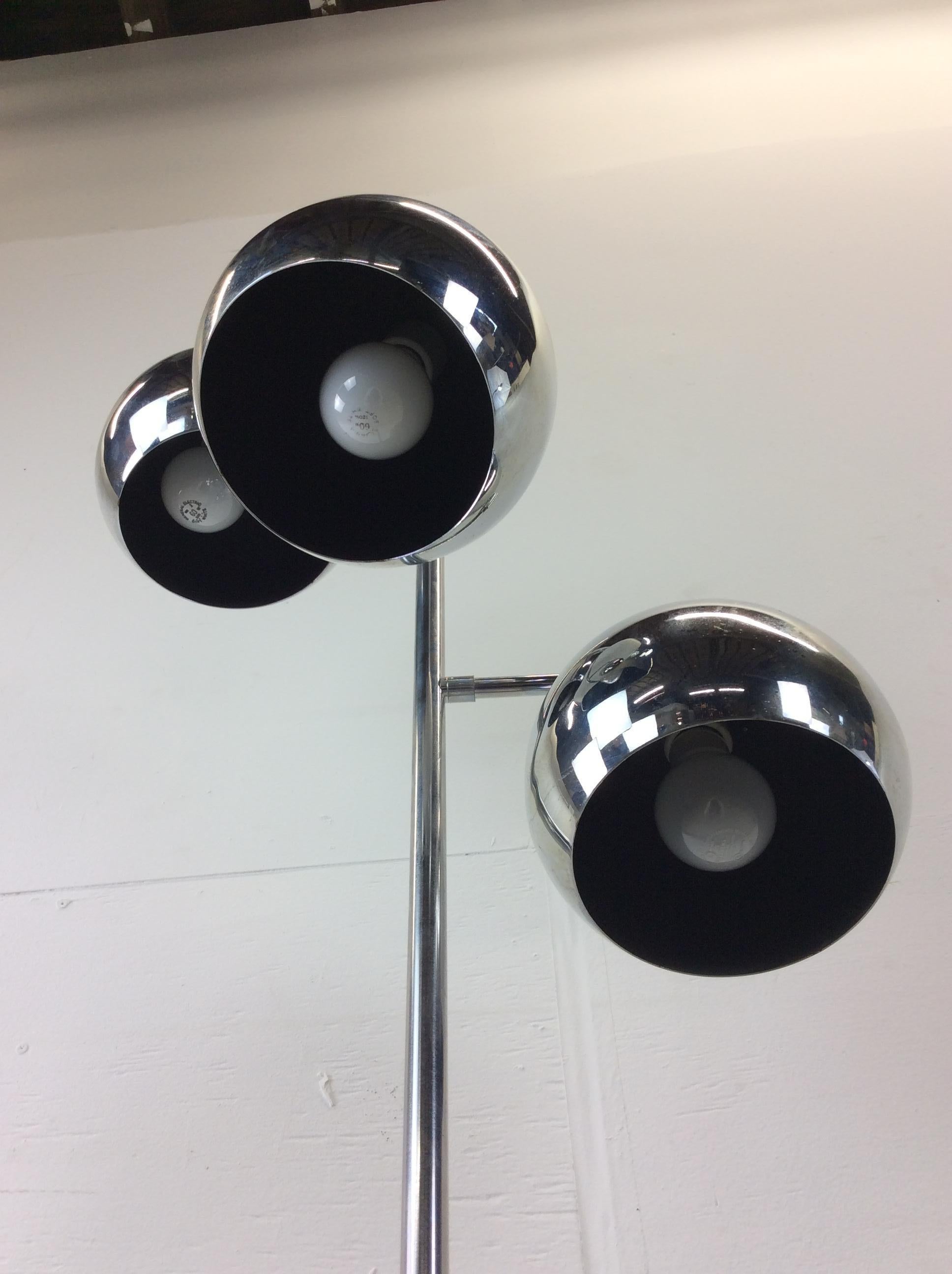 Mid Century Modern Chrome Floor Lamp with 3 Globes Sonneman For Sale 12