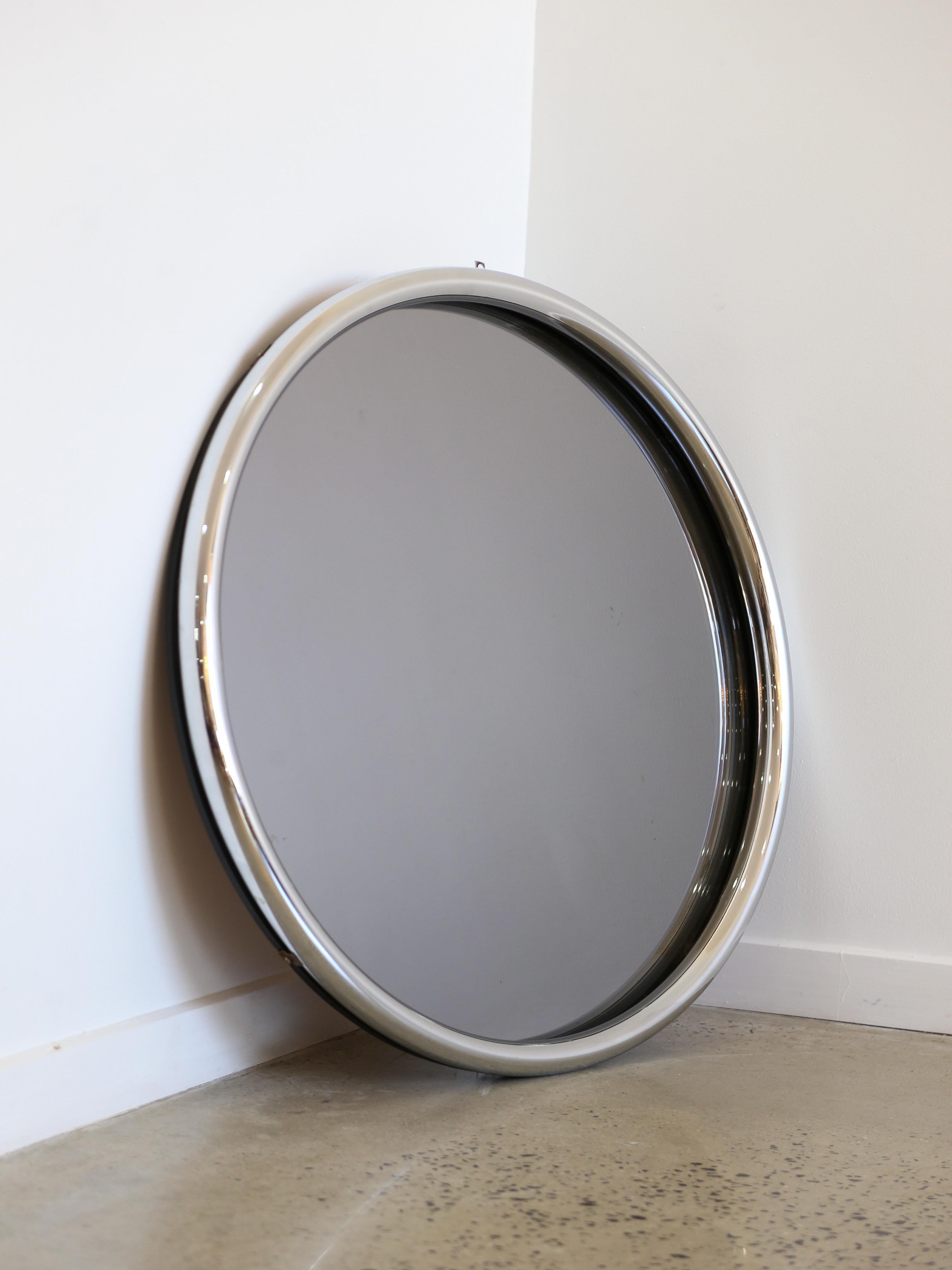 Late 20th Century Mid Century Modern Chrome Frame Round Wall Mirror For Sale