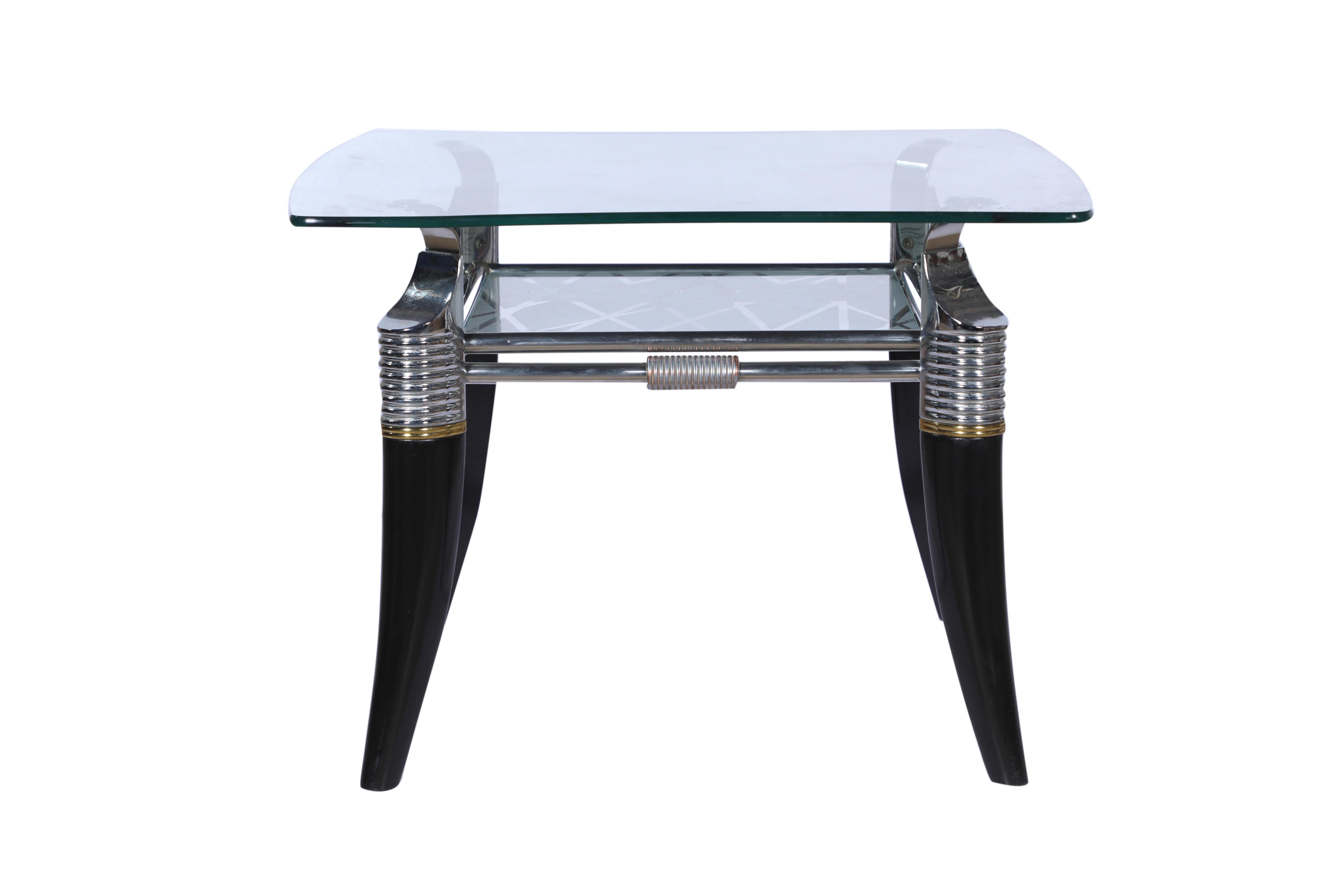 Mid-Century Modern Table basse ou d'appoint mi-siècle moderne en chrome, verre et bois en vente