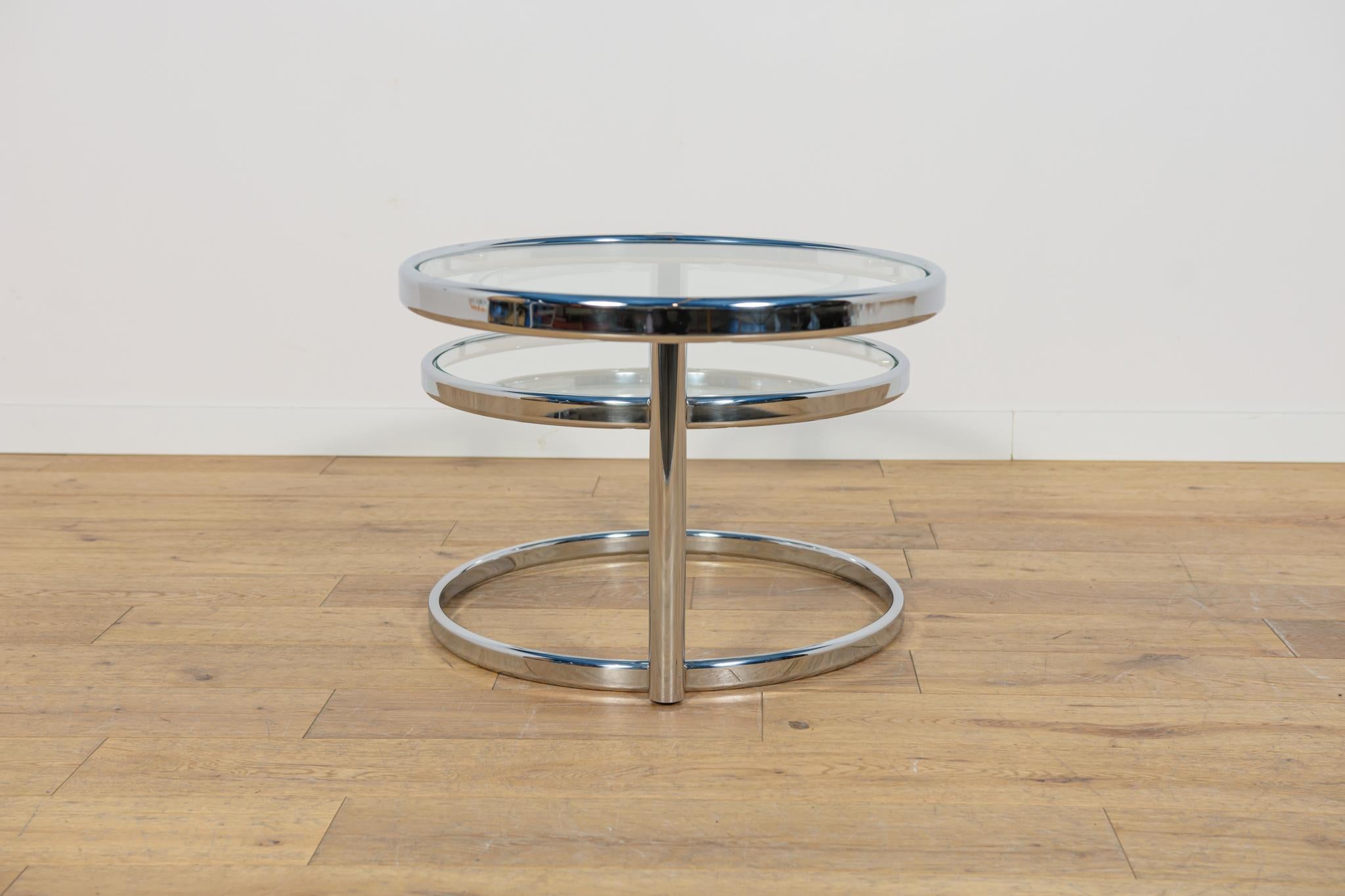 Moderner Couchtisch aus Chrom und Glas von Milo Baughman, Vereinigte Staaten, Mitte des Jahrhunderts. im Angebot 10