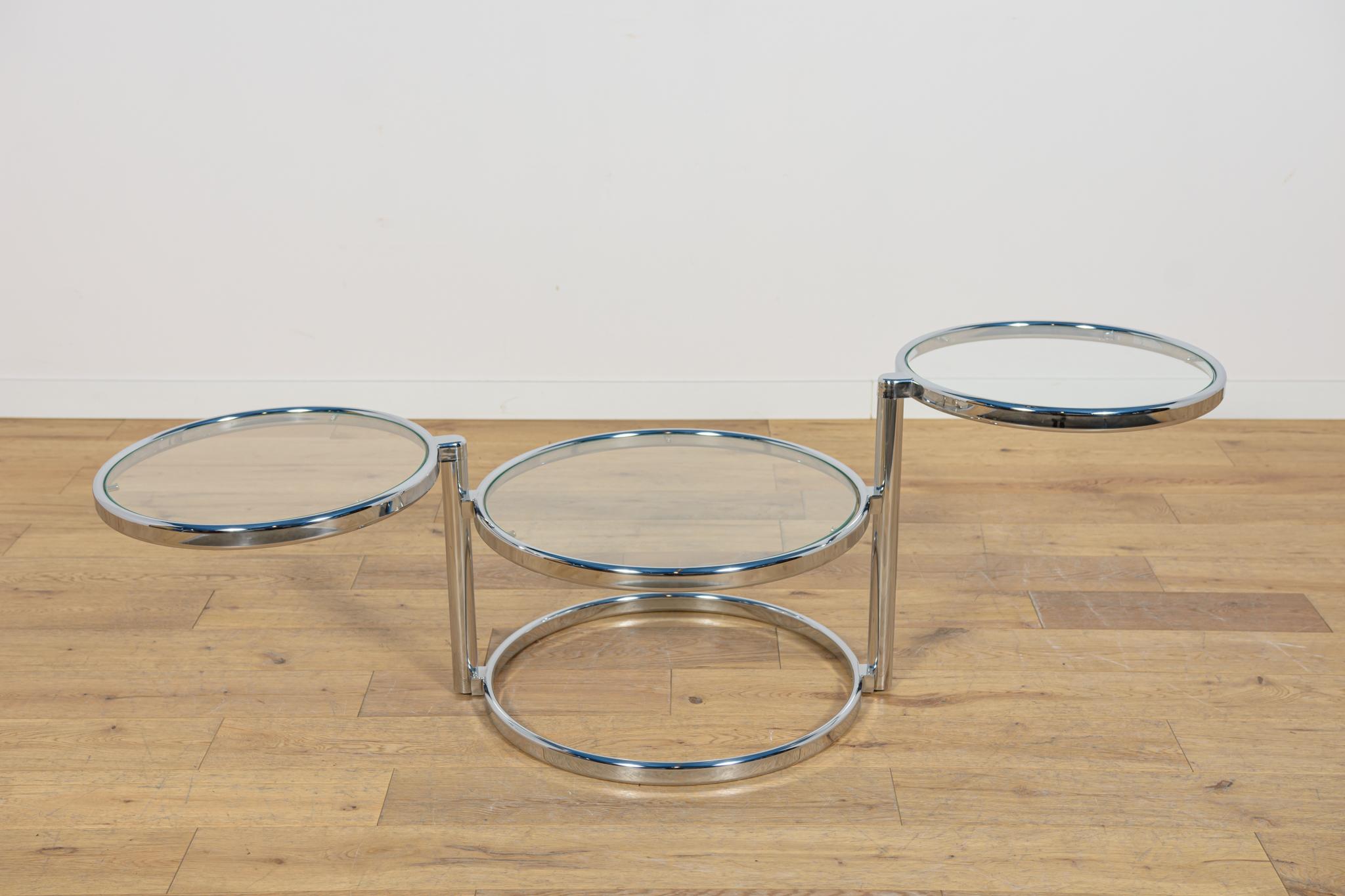 Moderner Couchtisch aus Chrom und Glas von Milo Baughman, Vereinigte Staaten, Mitte des Jahrhunderts. im Angebot 1