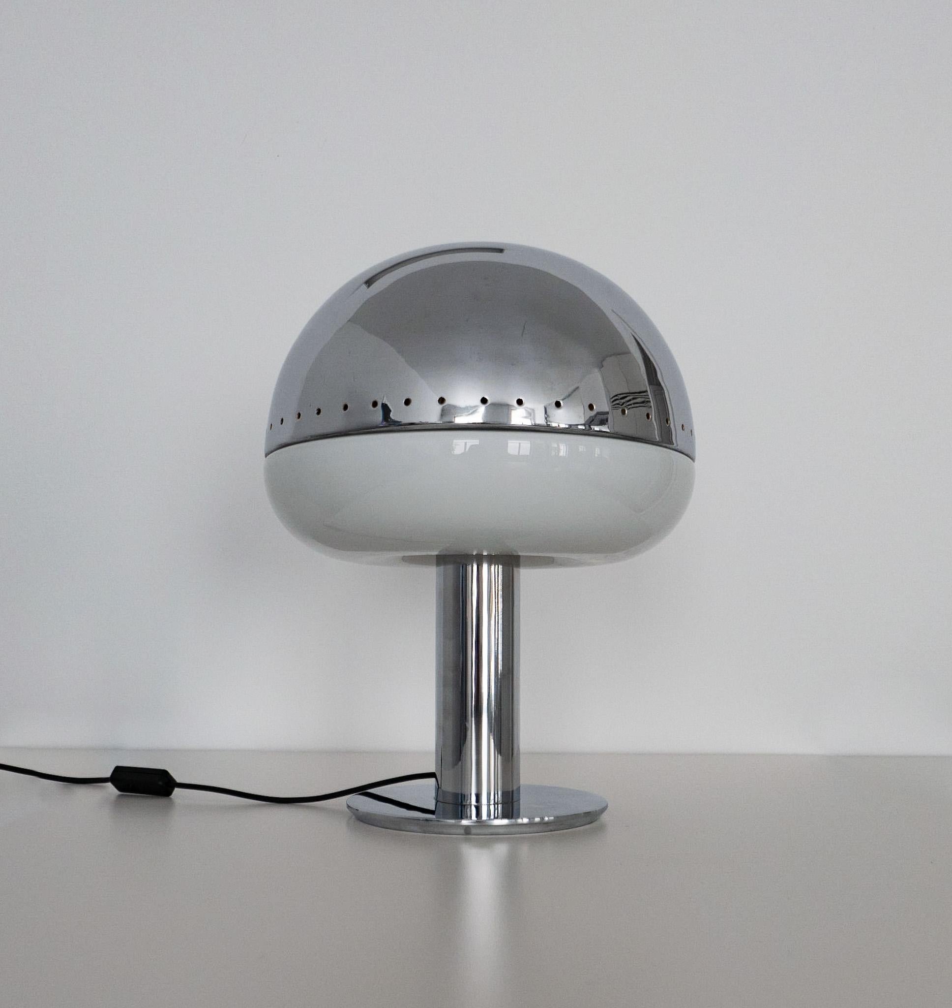 Mid-Century Modern Chrome Glass Table Lamp by Goffredo Reggiani, Italy 1970s For Sale 1