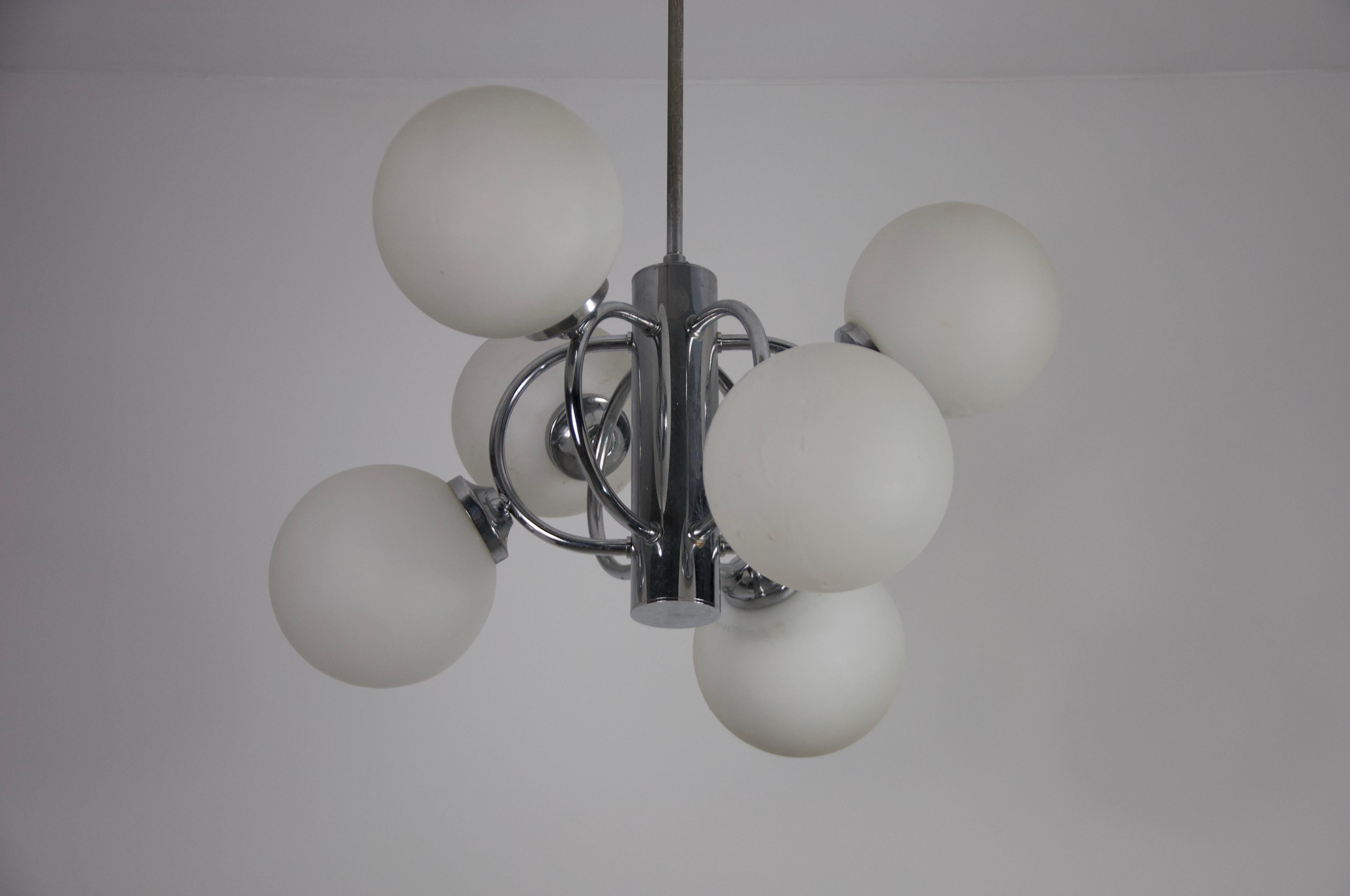 Mid-Century Modern Chrome Kaiser 6-Arm Space Age Chandelier, Germany, 1960s For Sale 2