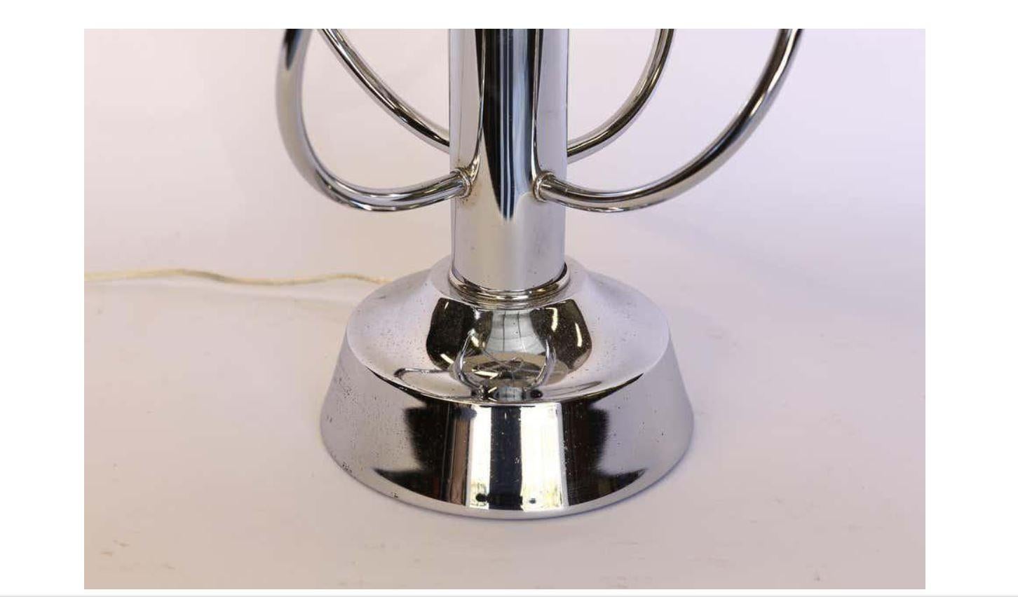 Mid-Century Modern Chrome Lamp With Shade For Sale 1