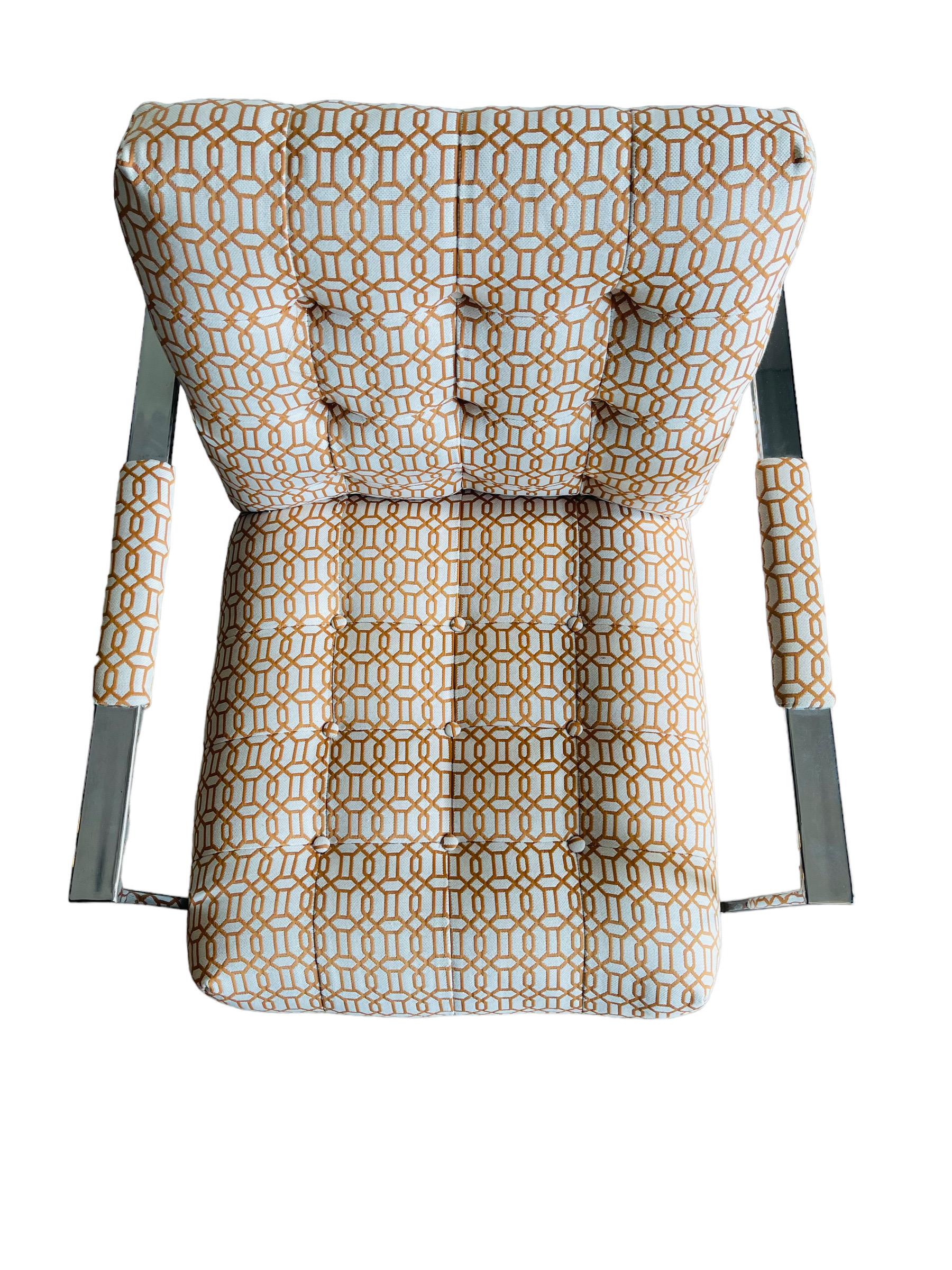 Mid Century Modern Chrome Lounge Chair / Neue Polsterung  im Zustand „Gut“ im Angebot in Brooklyn, NY
