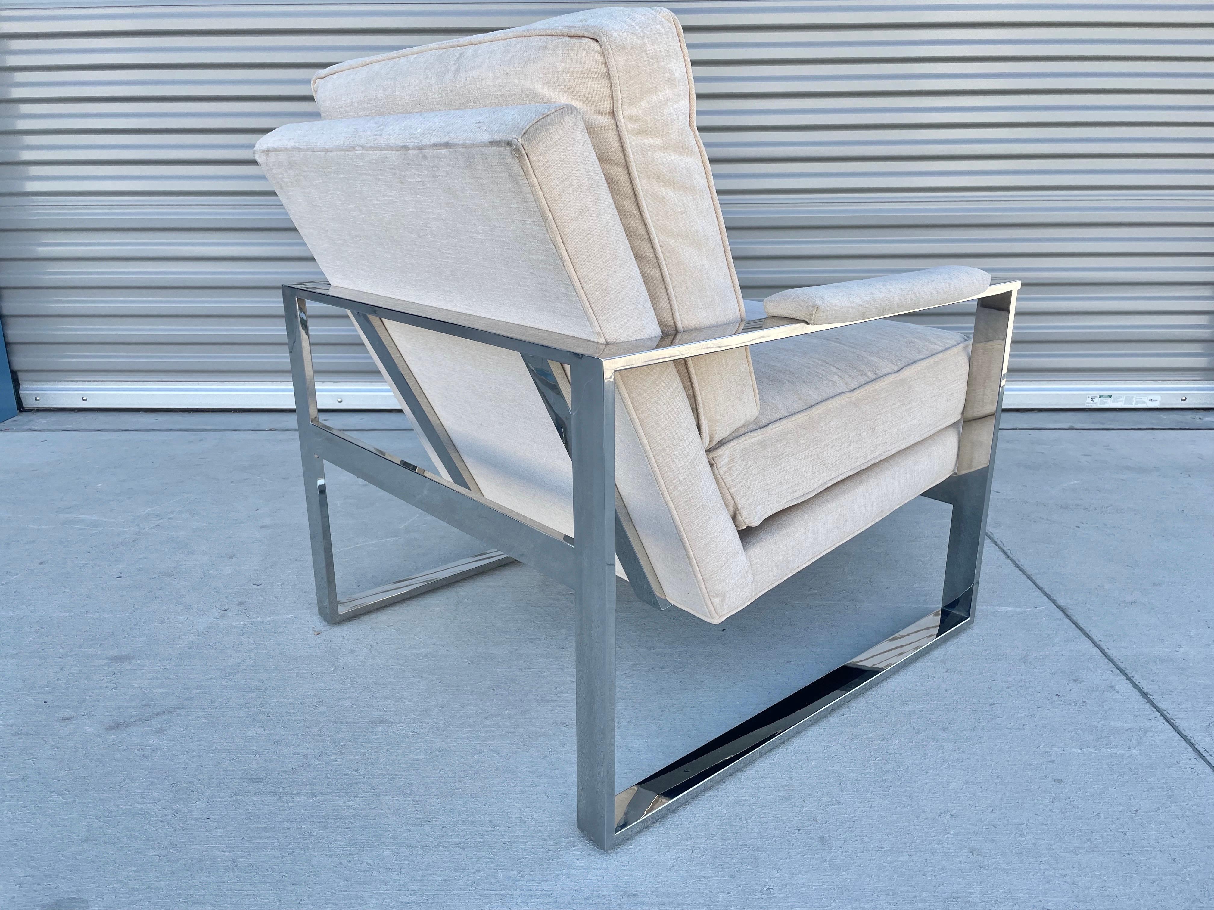 Mid-Century Modern Chrome Lounge Chairs Attributed to Milo Baughman For Sale 4