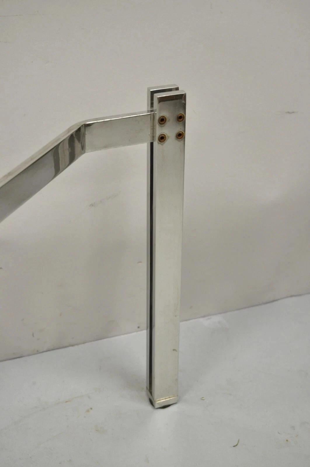 Mid Century Modern Chrome Metal X-frame Baughman Style Coffee Table Base In Good Condition For Sale In Philadelphia, PA