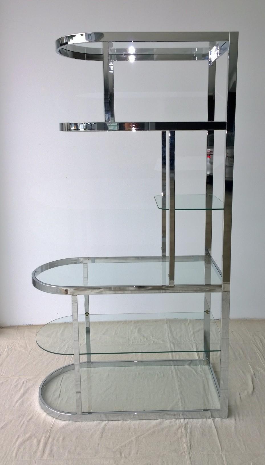 Mid-Century Modern DIA 6 Glass Shelf Chromed Metal Frame with Brass Supports Curved Front Étagère For Sale
